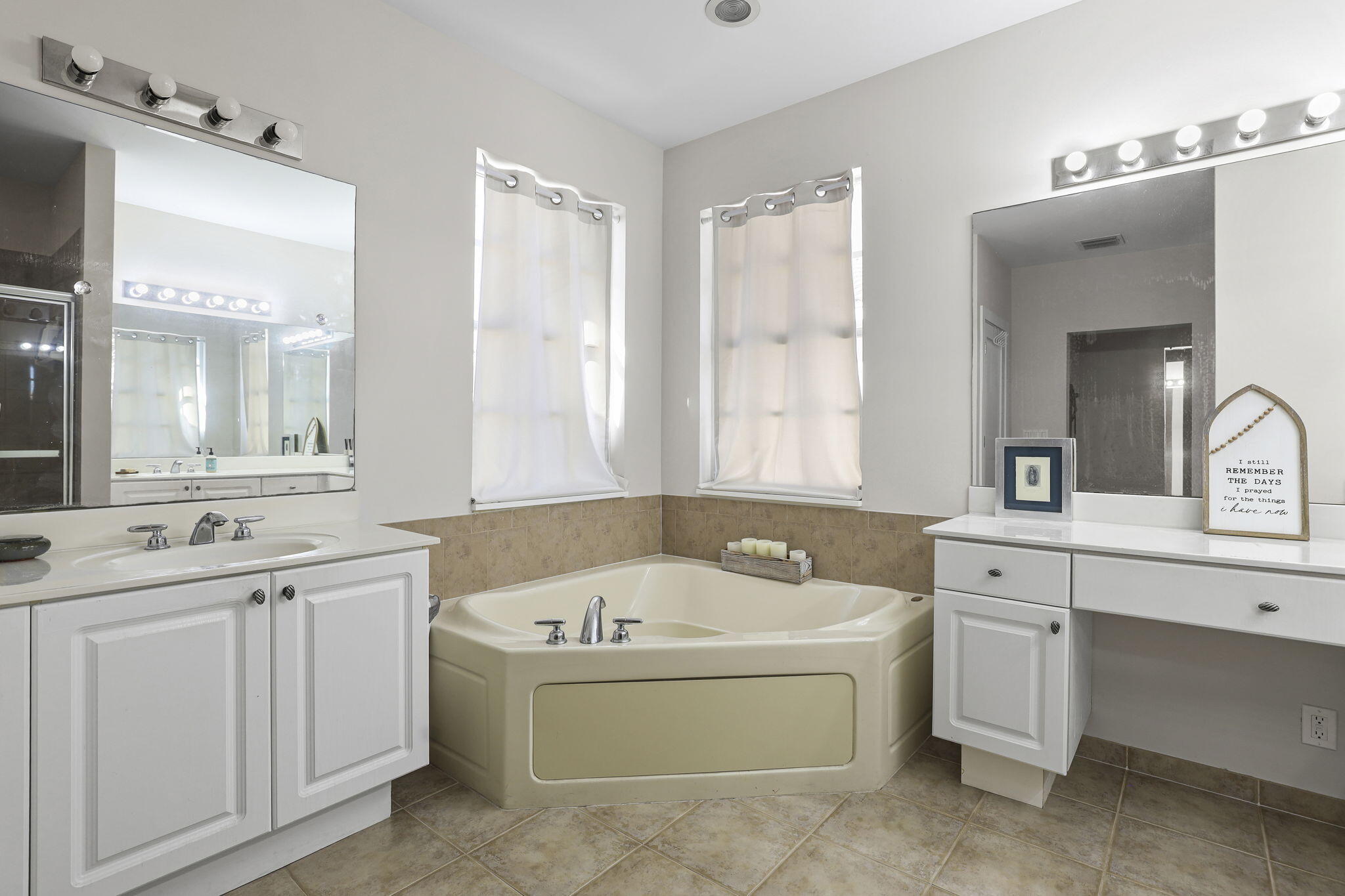 MLS #RX-11140189 image #14