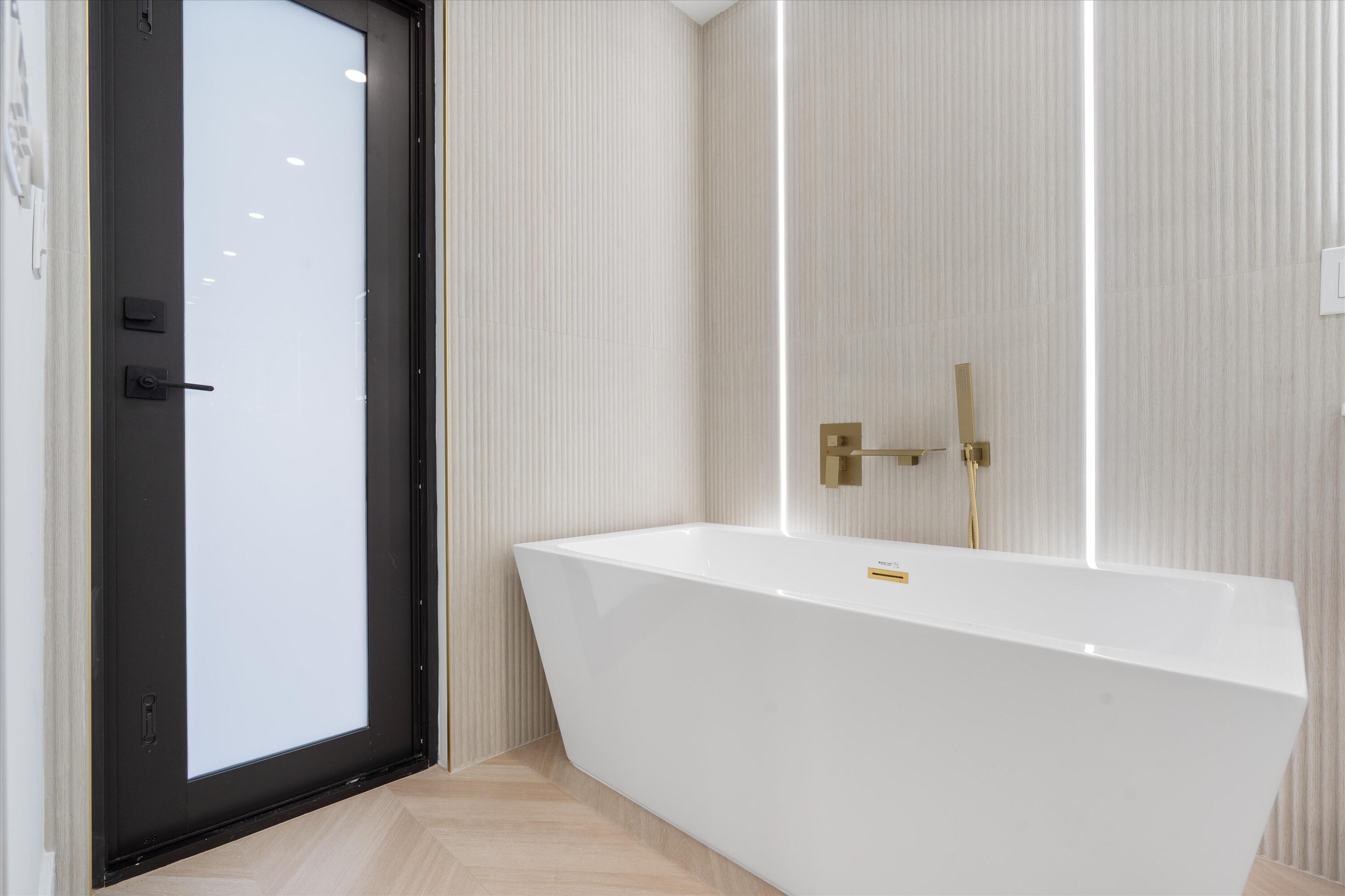 MLS #RX-11140260 image #35