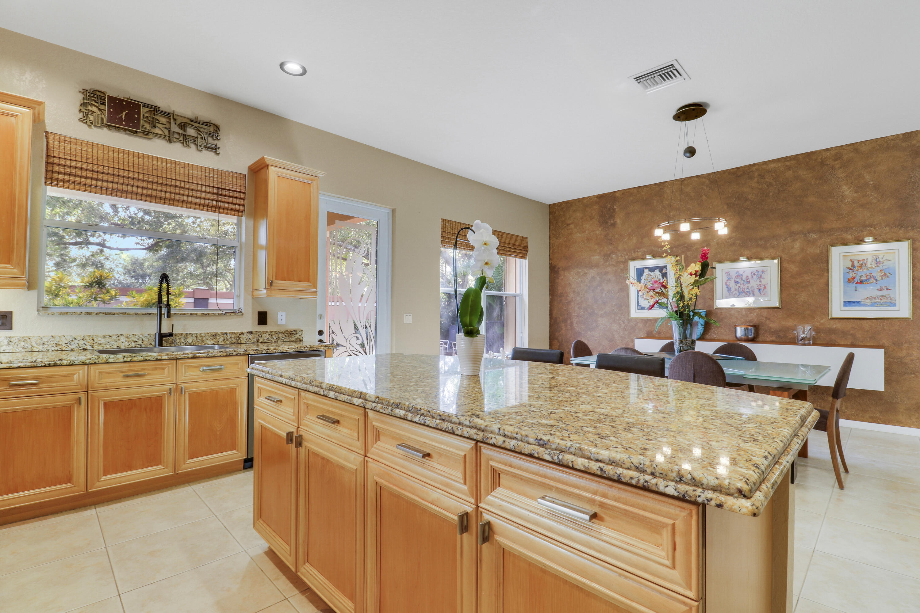 MLS #RX-11140276 image #13