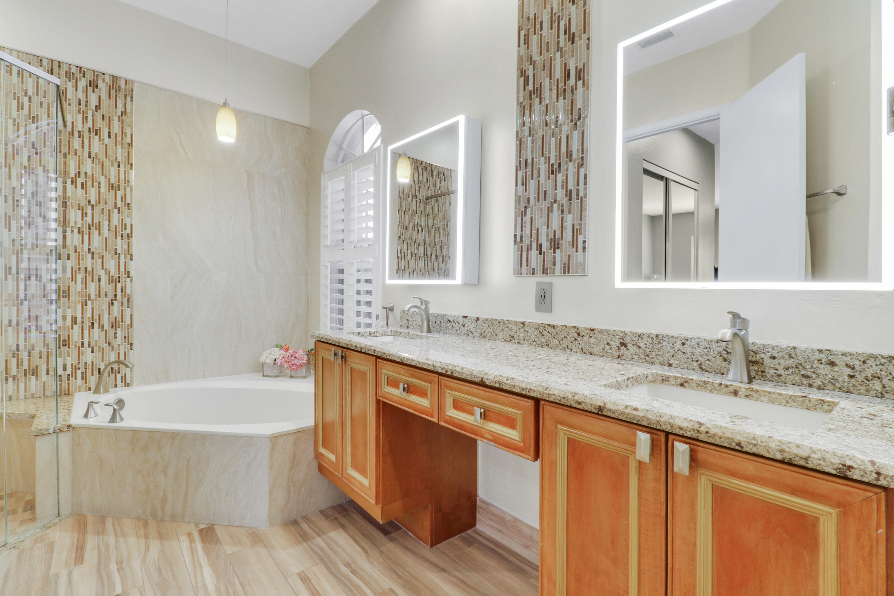 MLS #RX-11140276 image #19