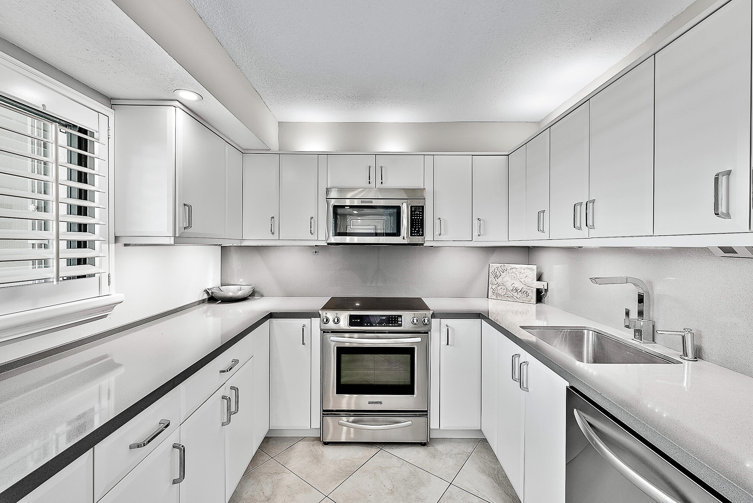 MLS #RX-10579024 image #7