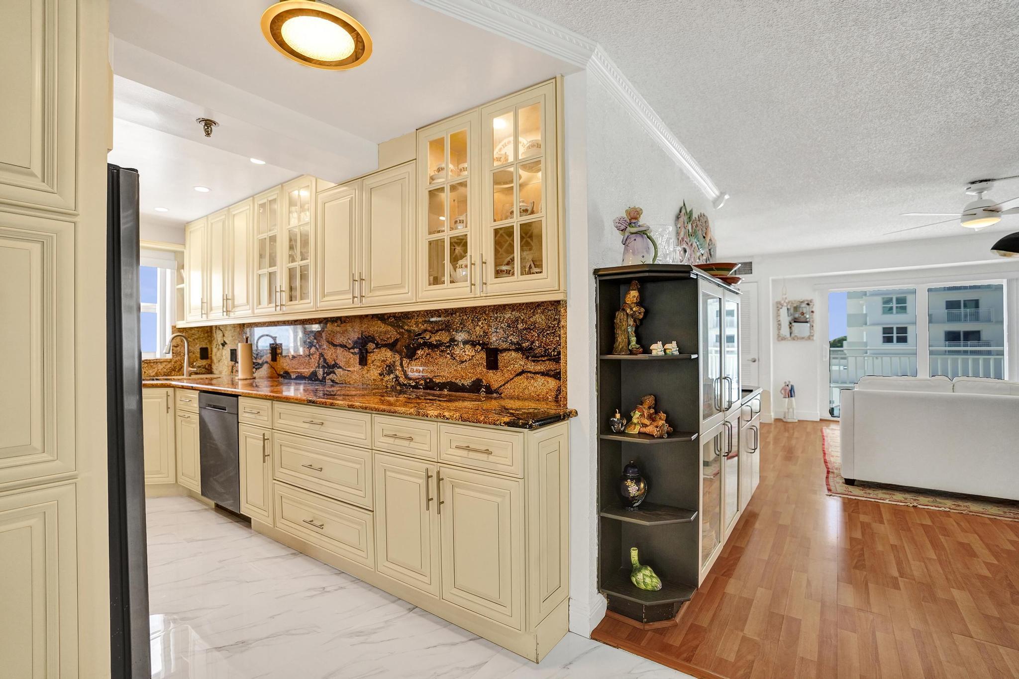 MLS #RX-11140349 image #32