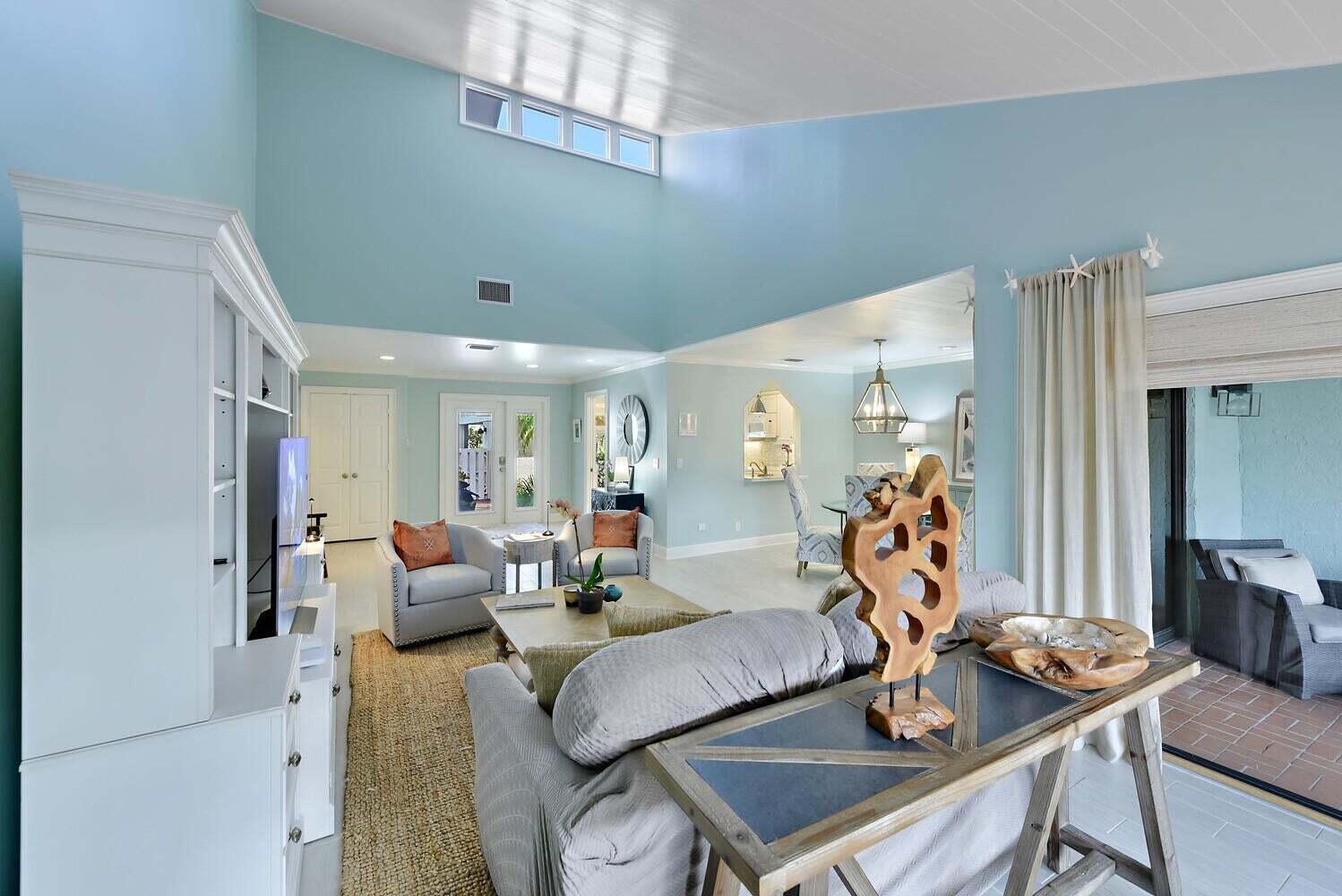 MLS #RX-10936498 image #10