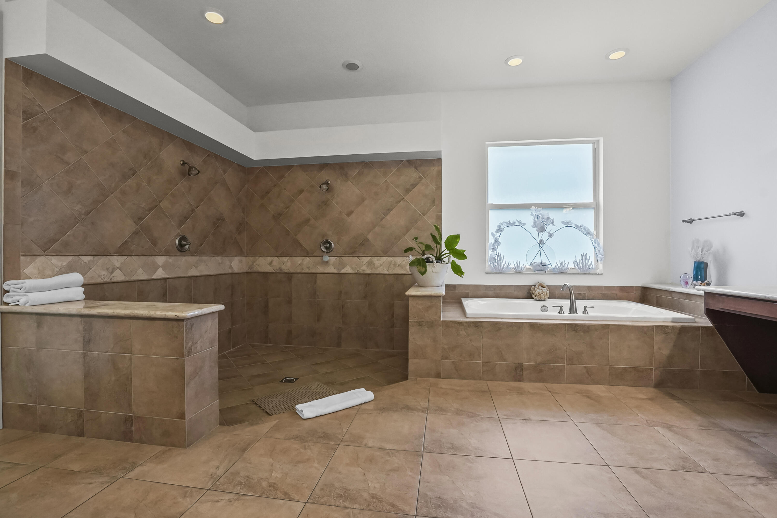 MLS #RX-11140458 image #57