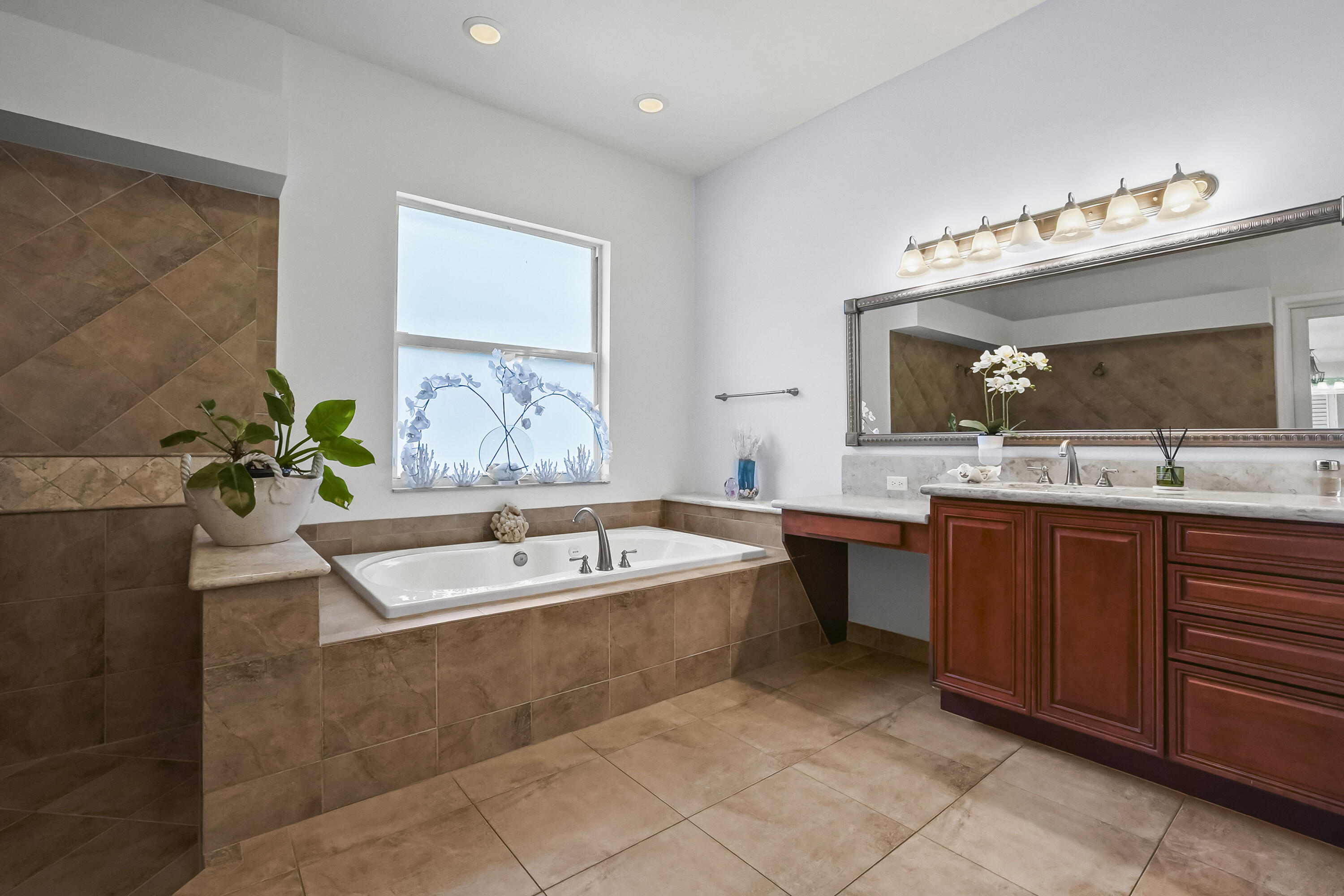 MLS #RX-11140458 image #58