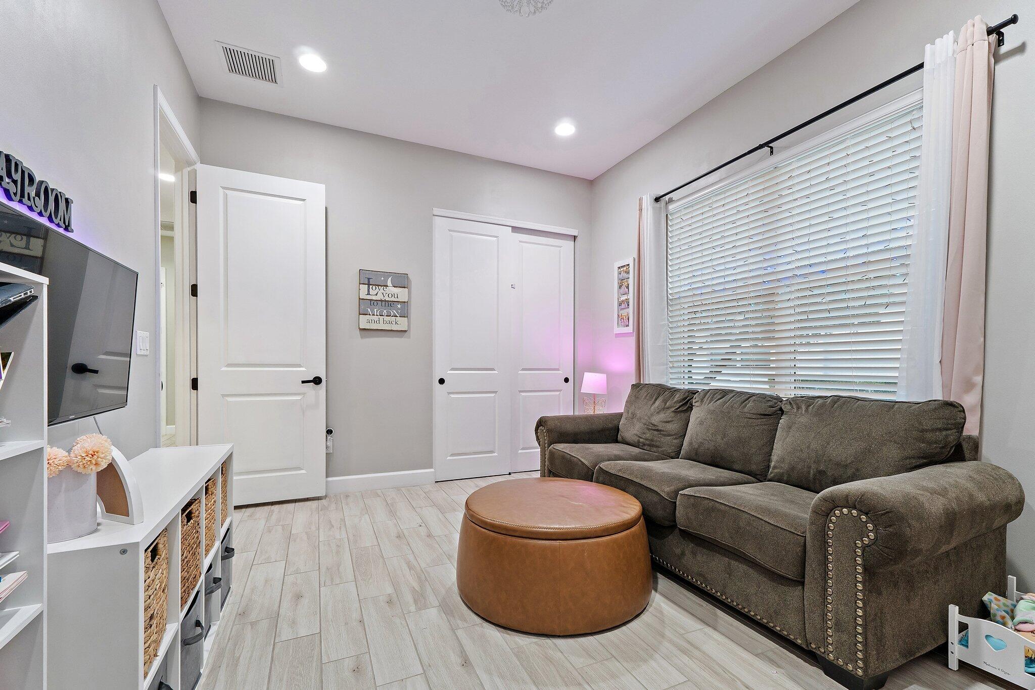 MLS #RX-11140533 image #33