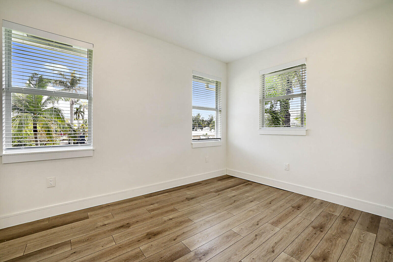 MLS #RX-11003944 image #24