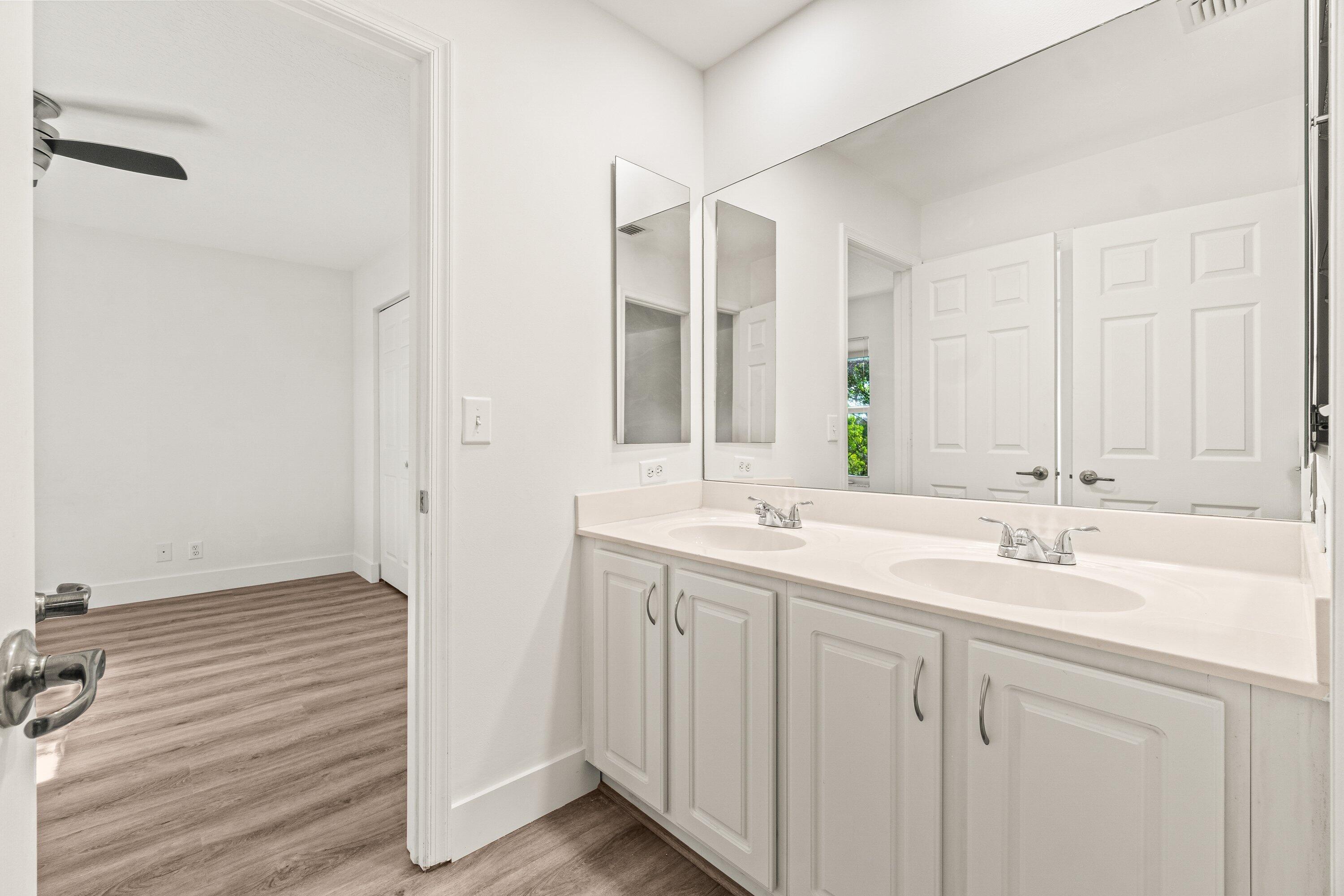 MLS #RX-11140657 image #31