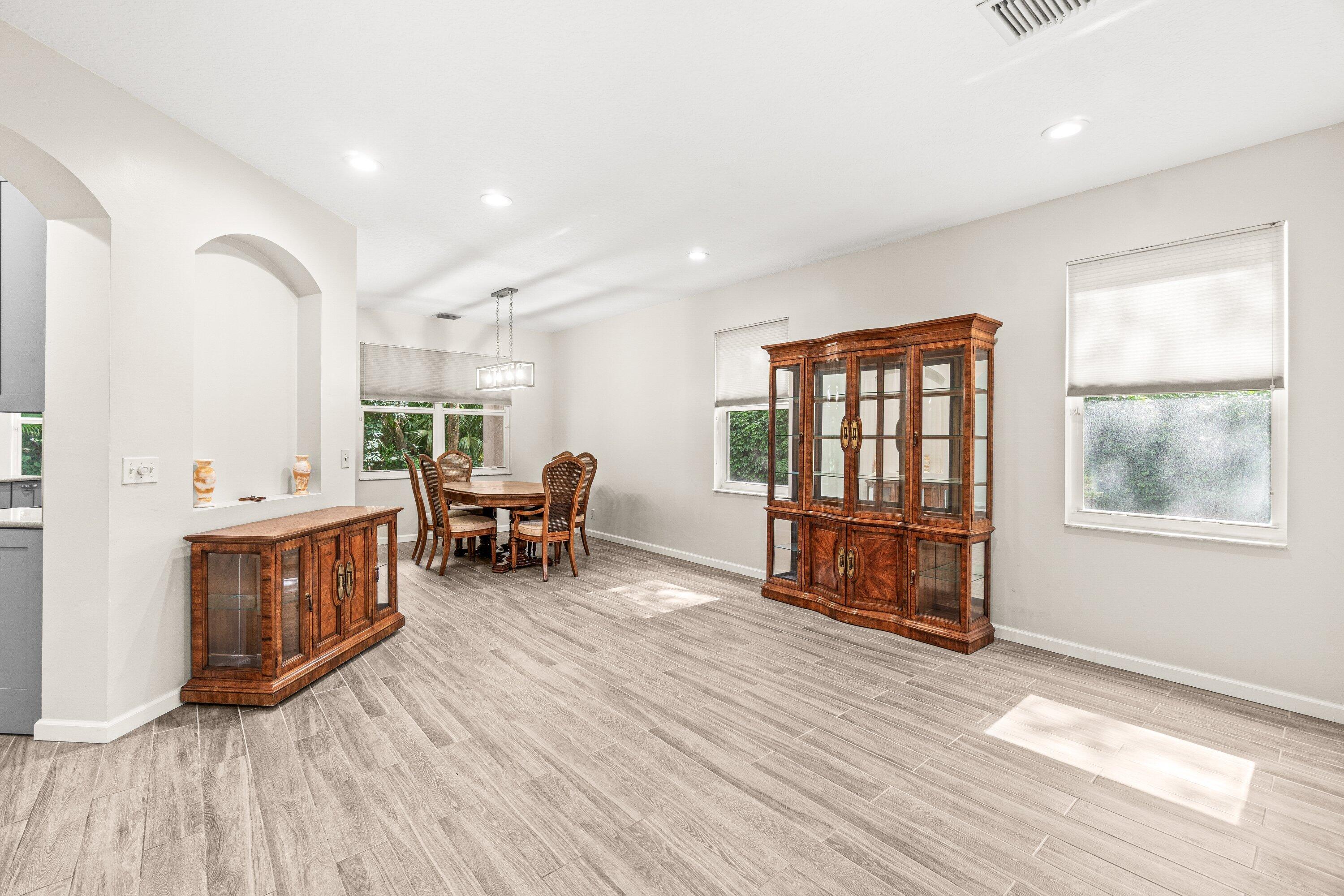 MLS #RX-11140657 image #5