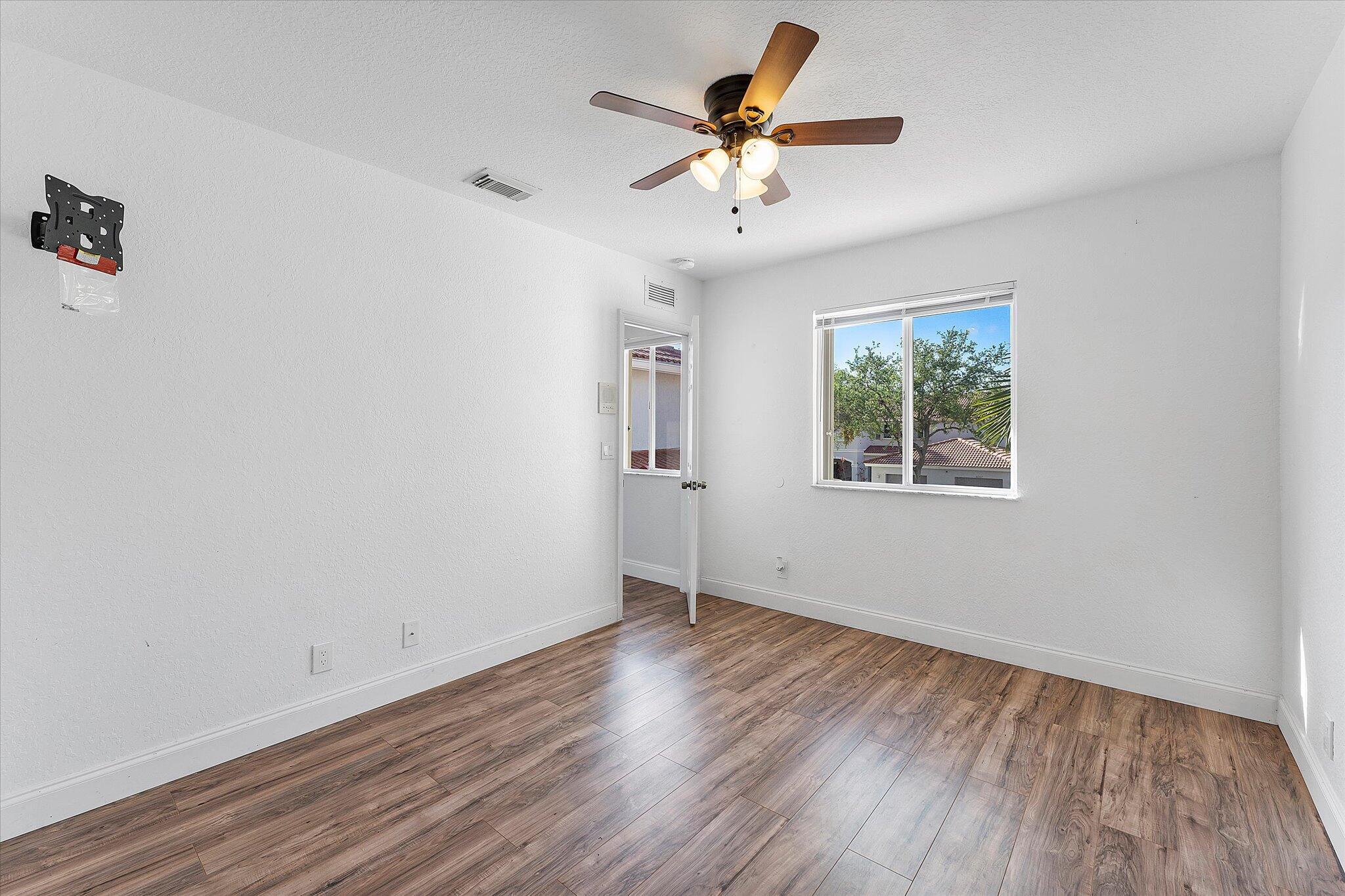 MLS #RX-11140677 image #9