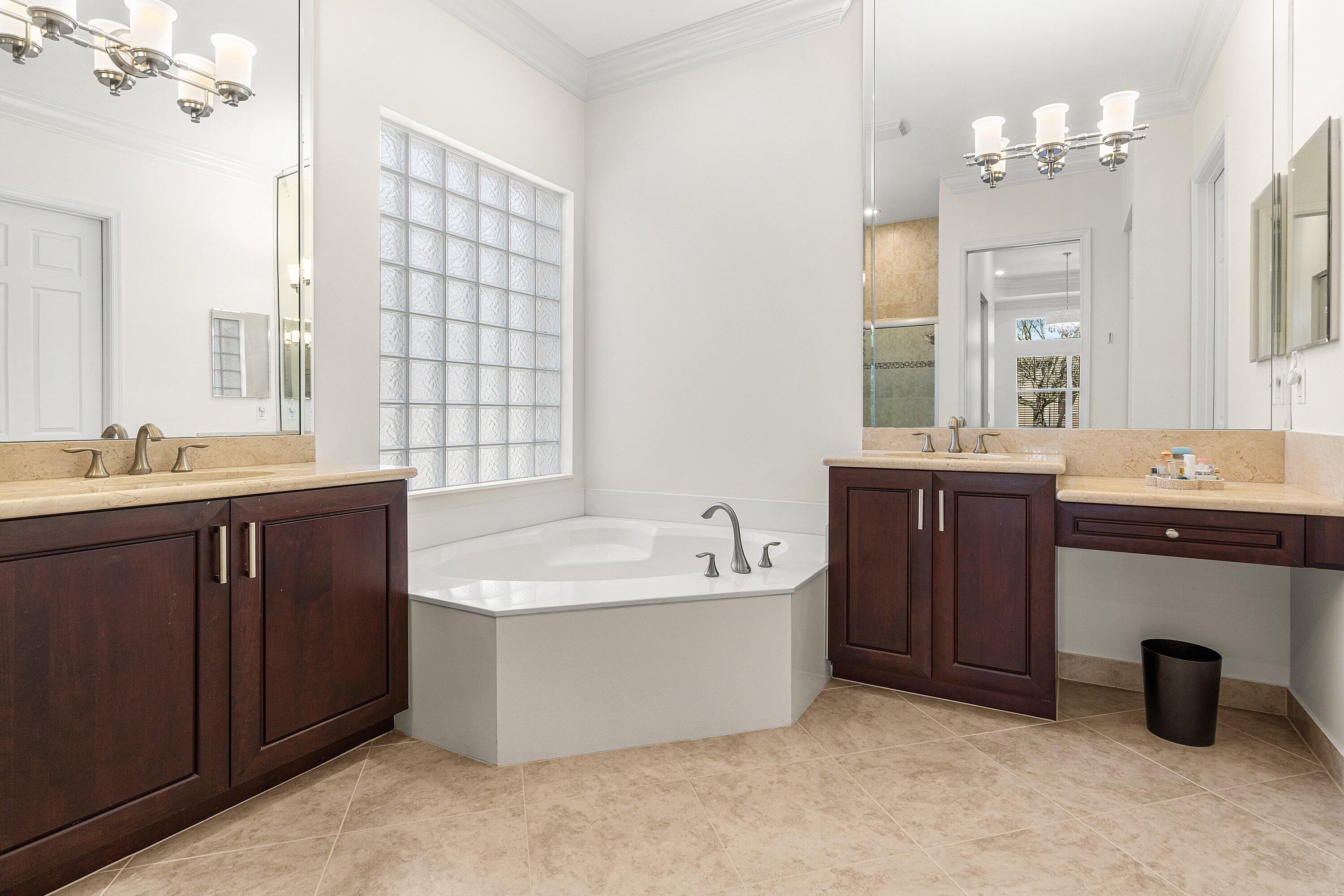 MLS #RX-11140735 image #23