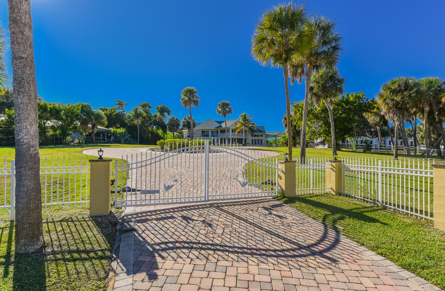 MLS #RX-10742684 image #2