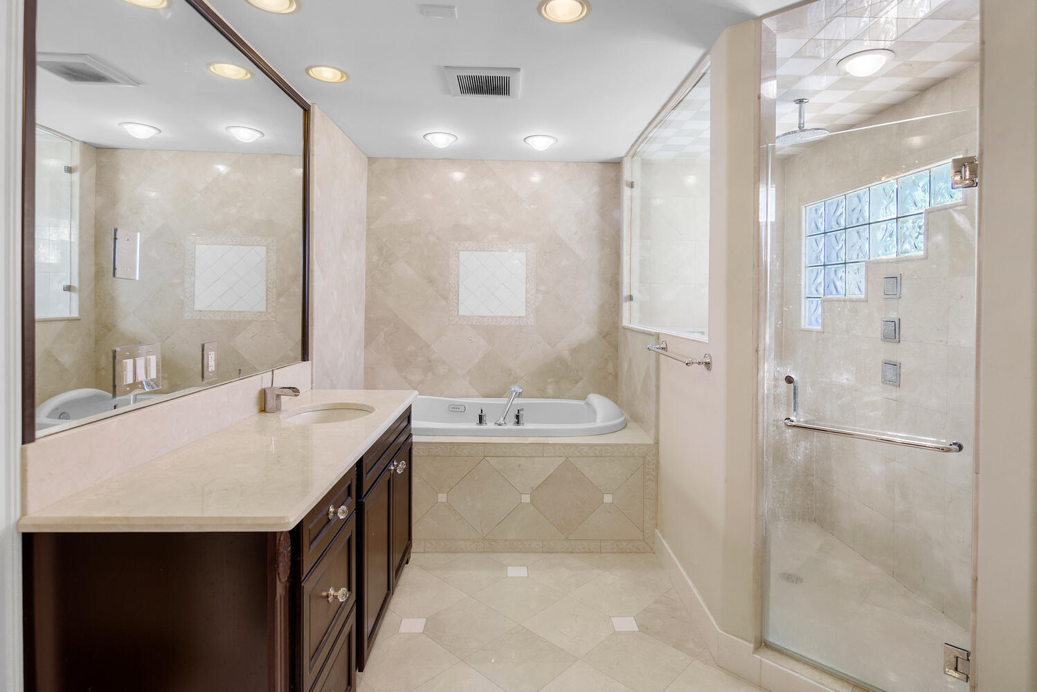 MLS #RX-10742684 image #40