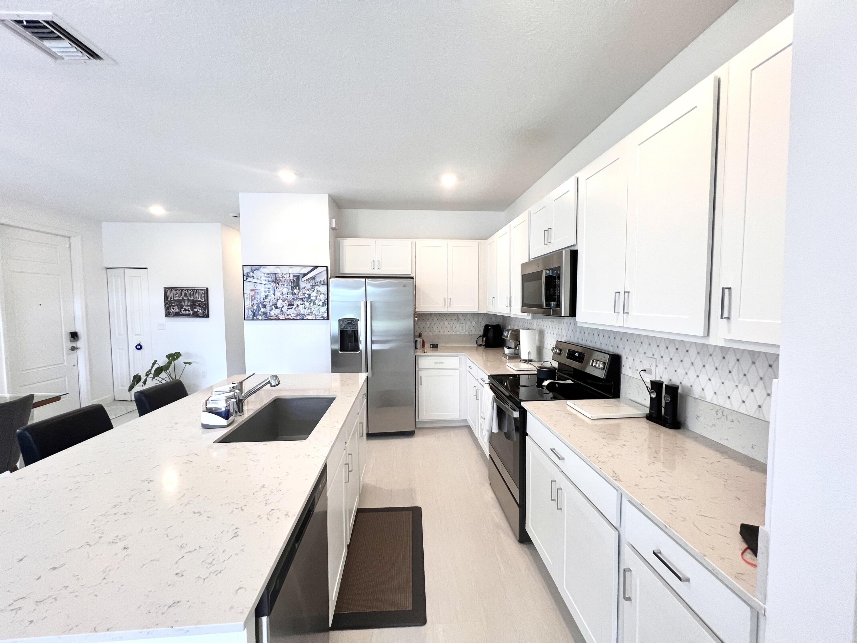 MLS #RX-11140758 image #16