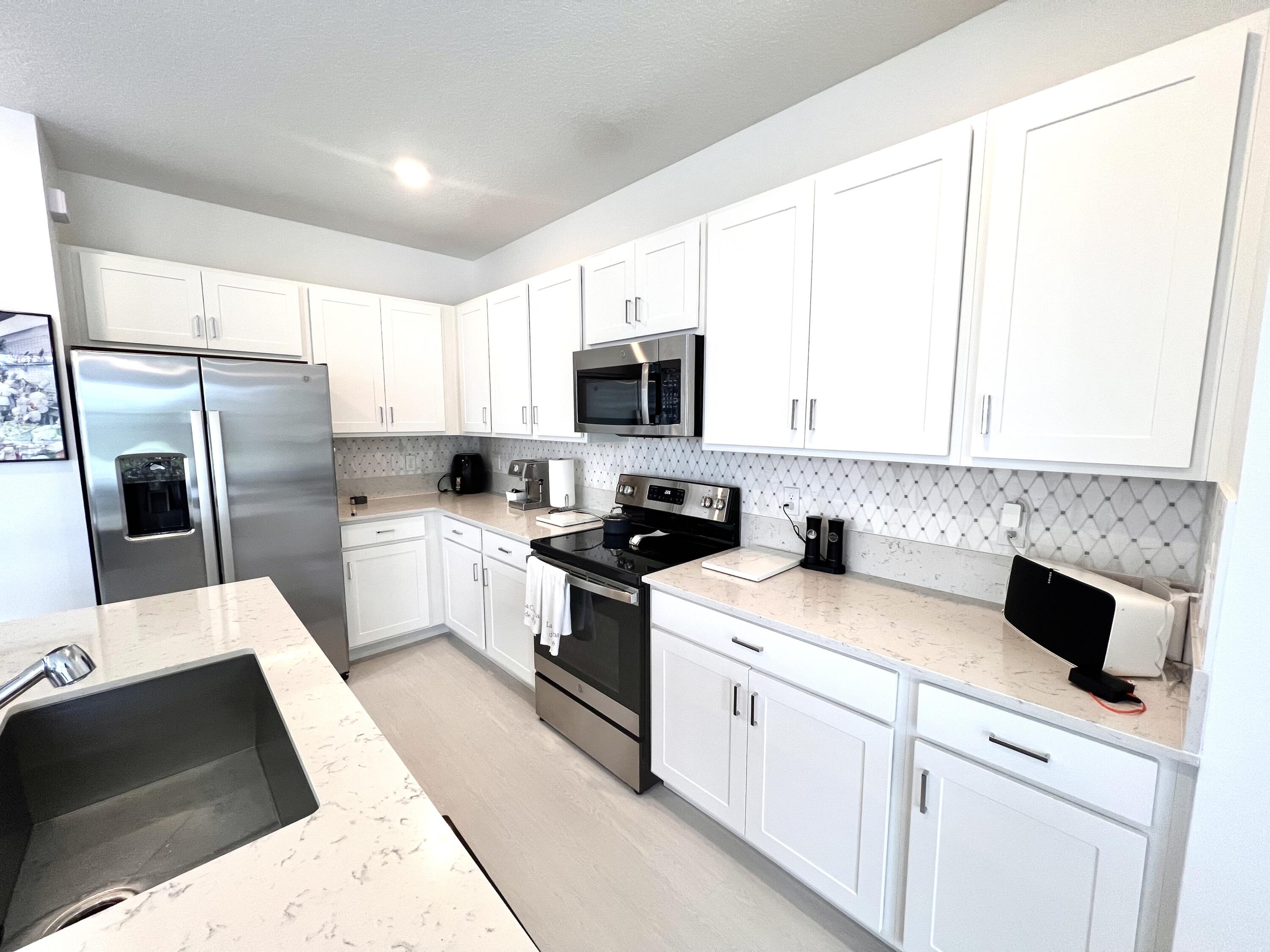 MLS #RX-11140758 image #17