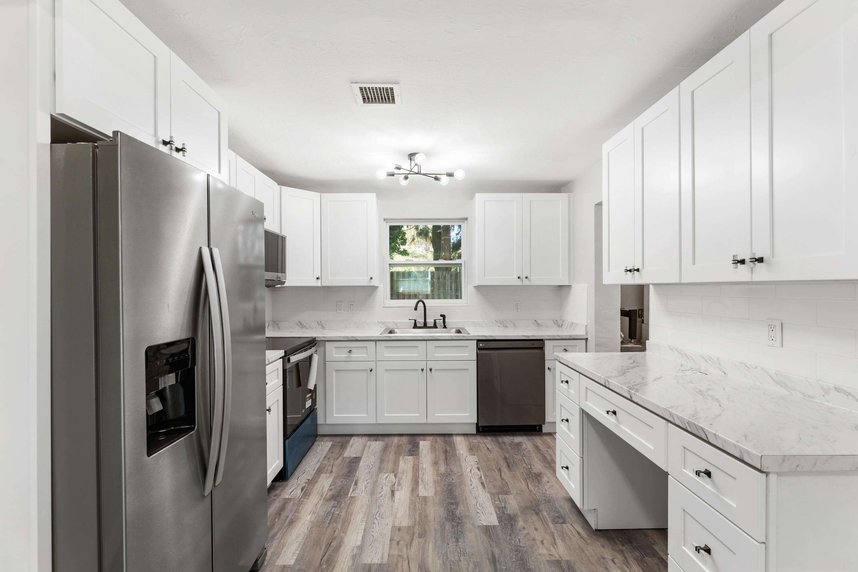 MLS #RX-11140765 image #1