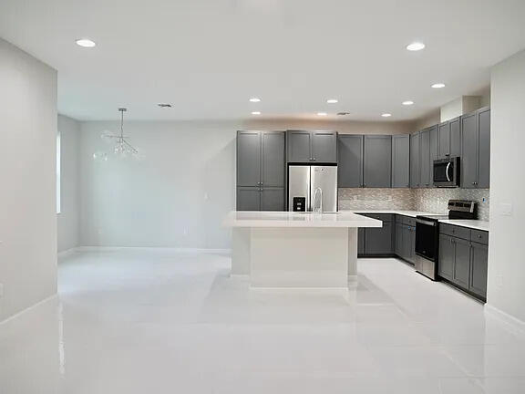 MLS #RX-11140819 image #2