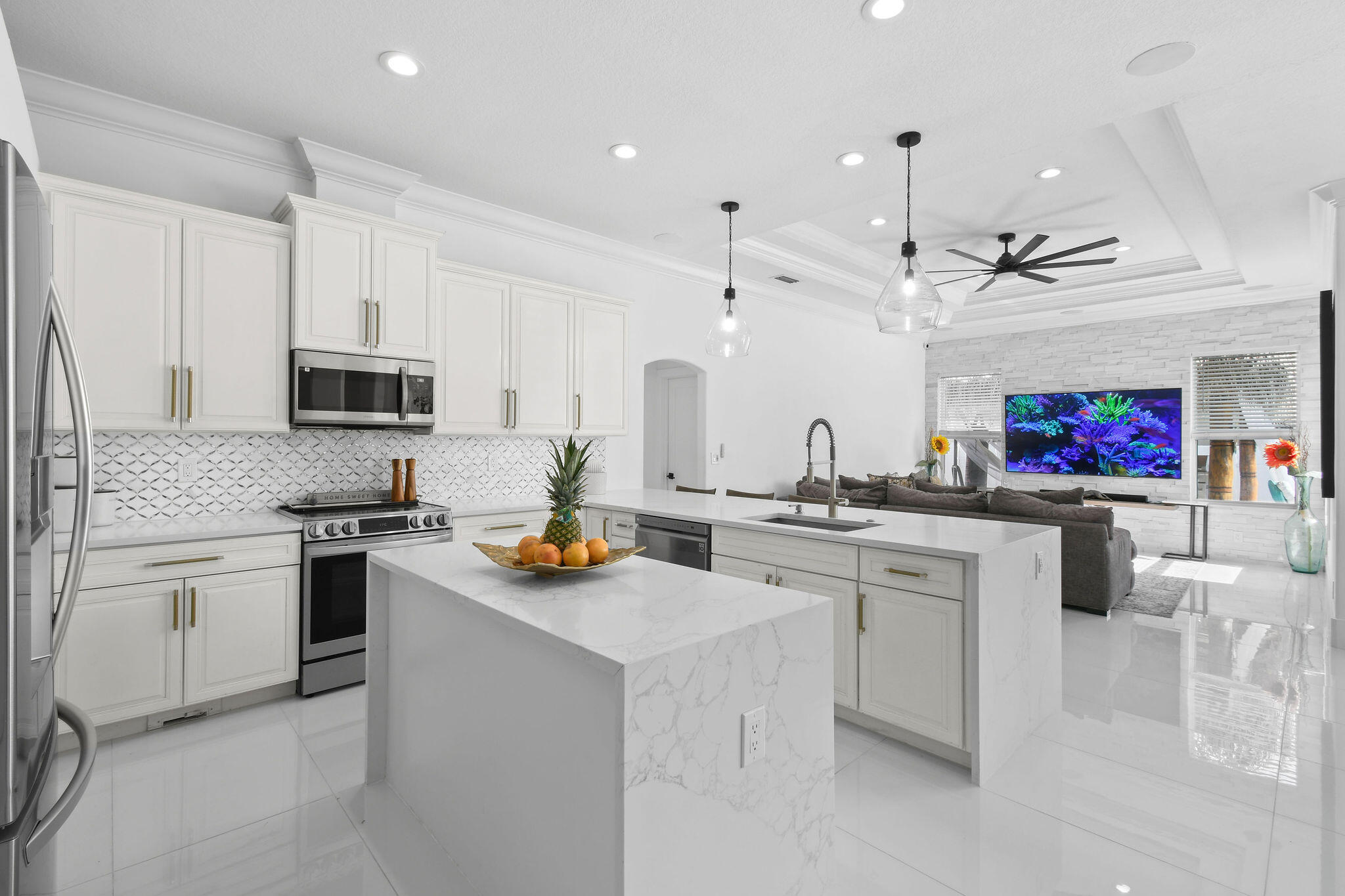 MLS #RX-11140840 image #2