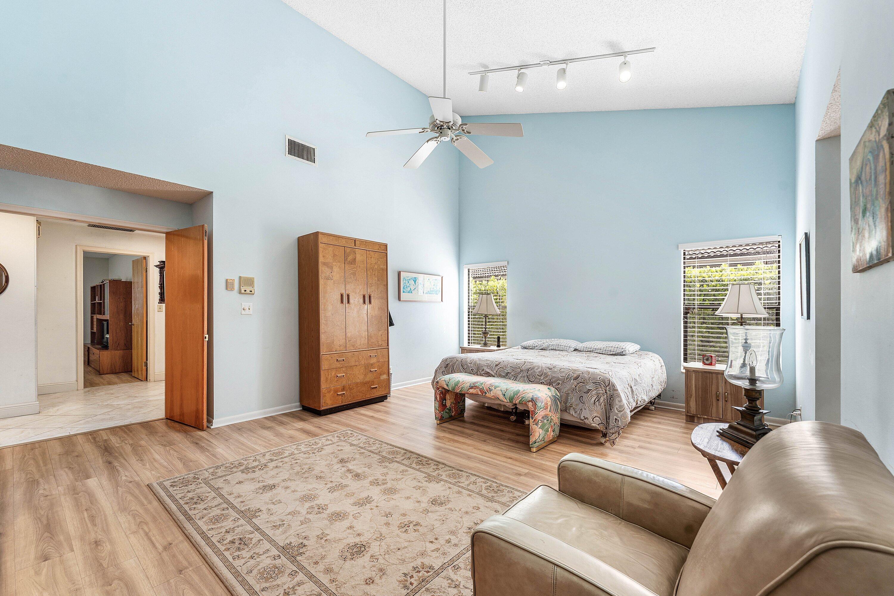 MLS #RX-11140844 image #15