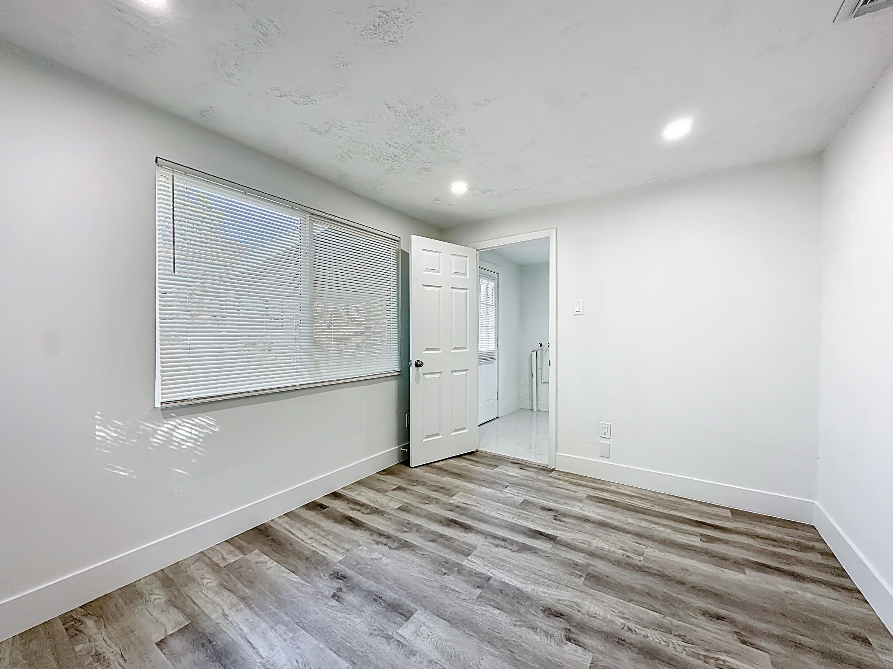 MLS #RX-11140856 image #36