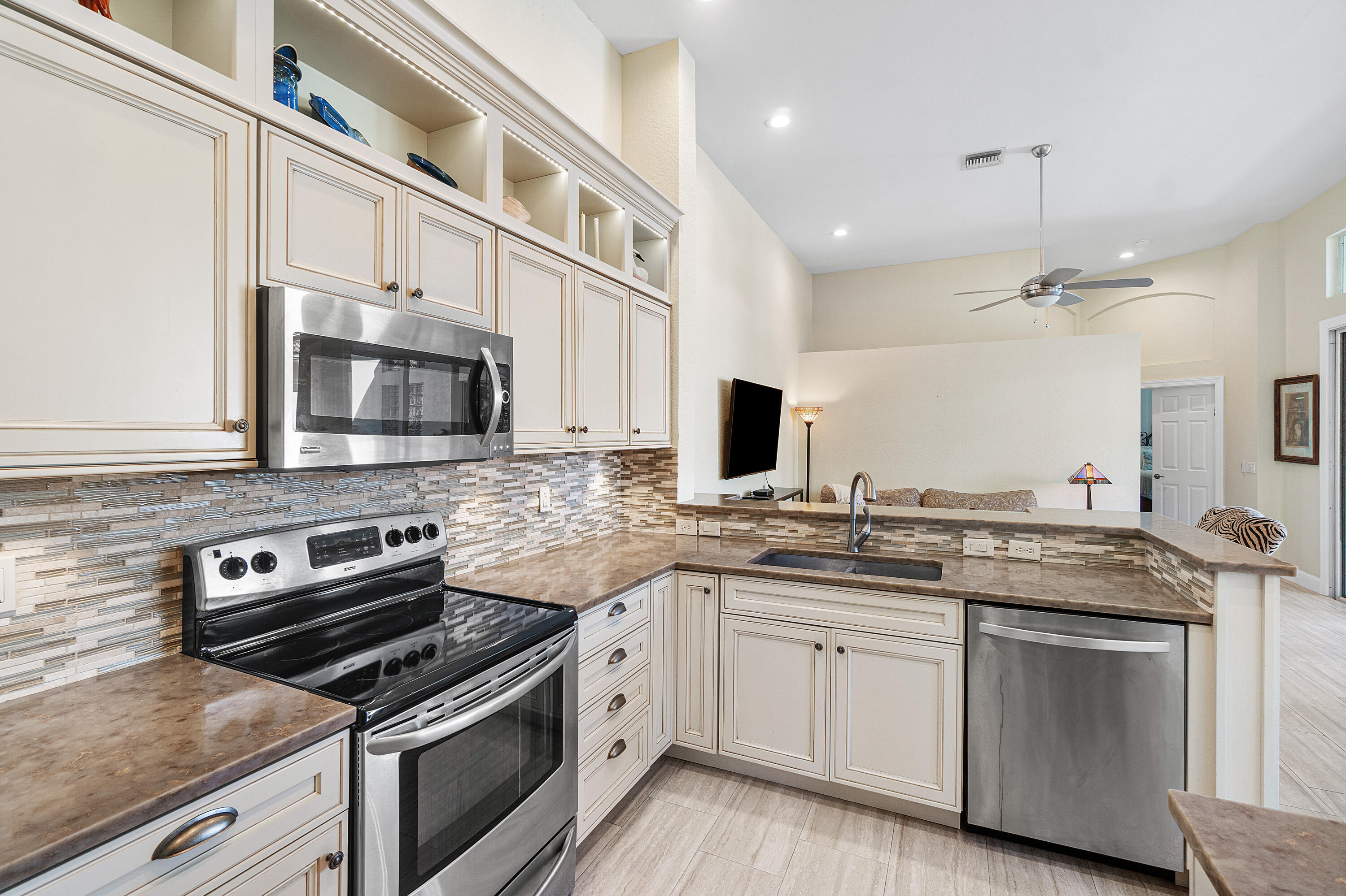 MLS #RX-11141028 image #7