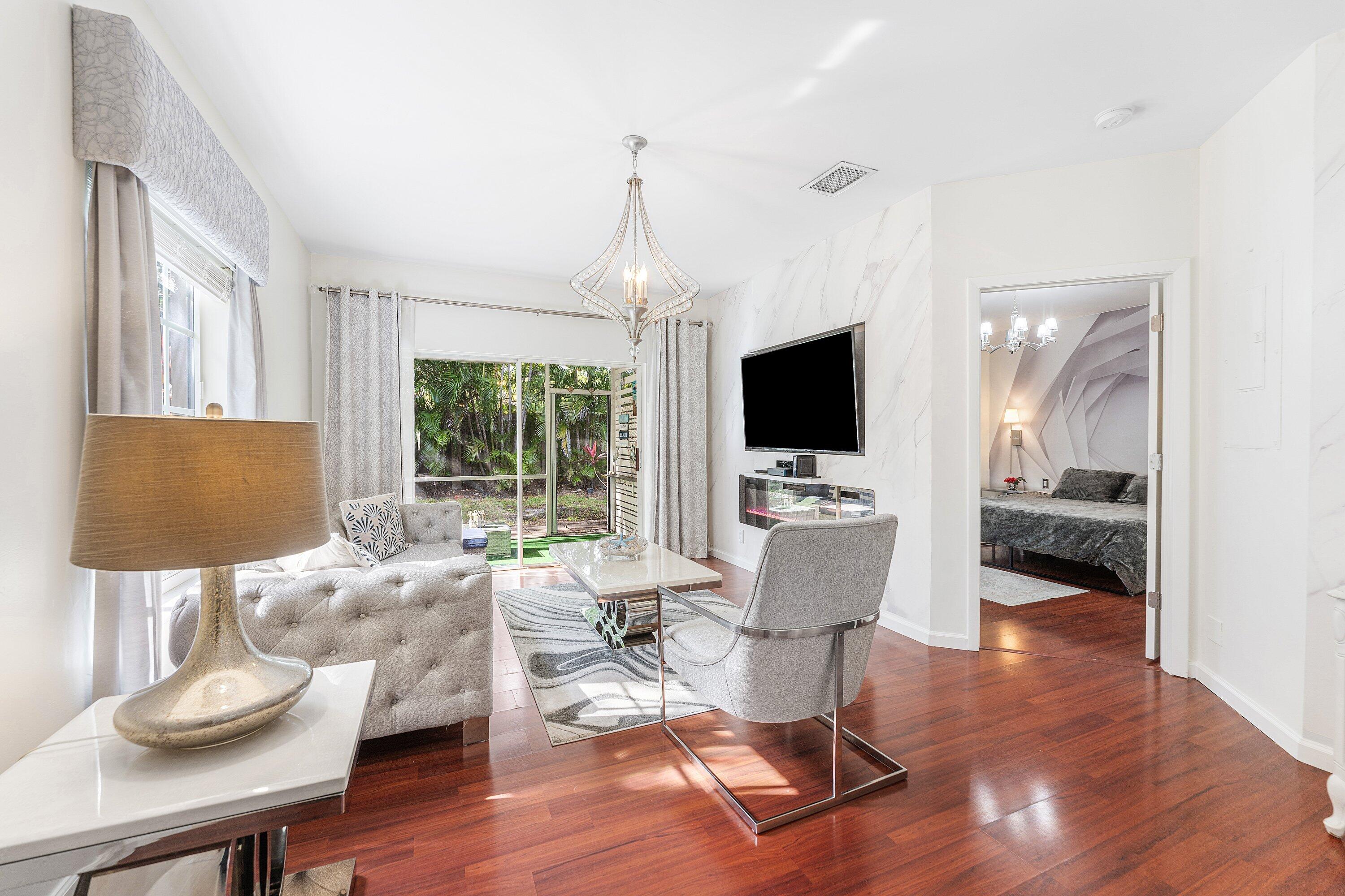 MLS #RX-11141090 image #4