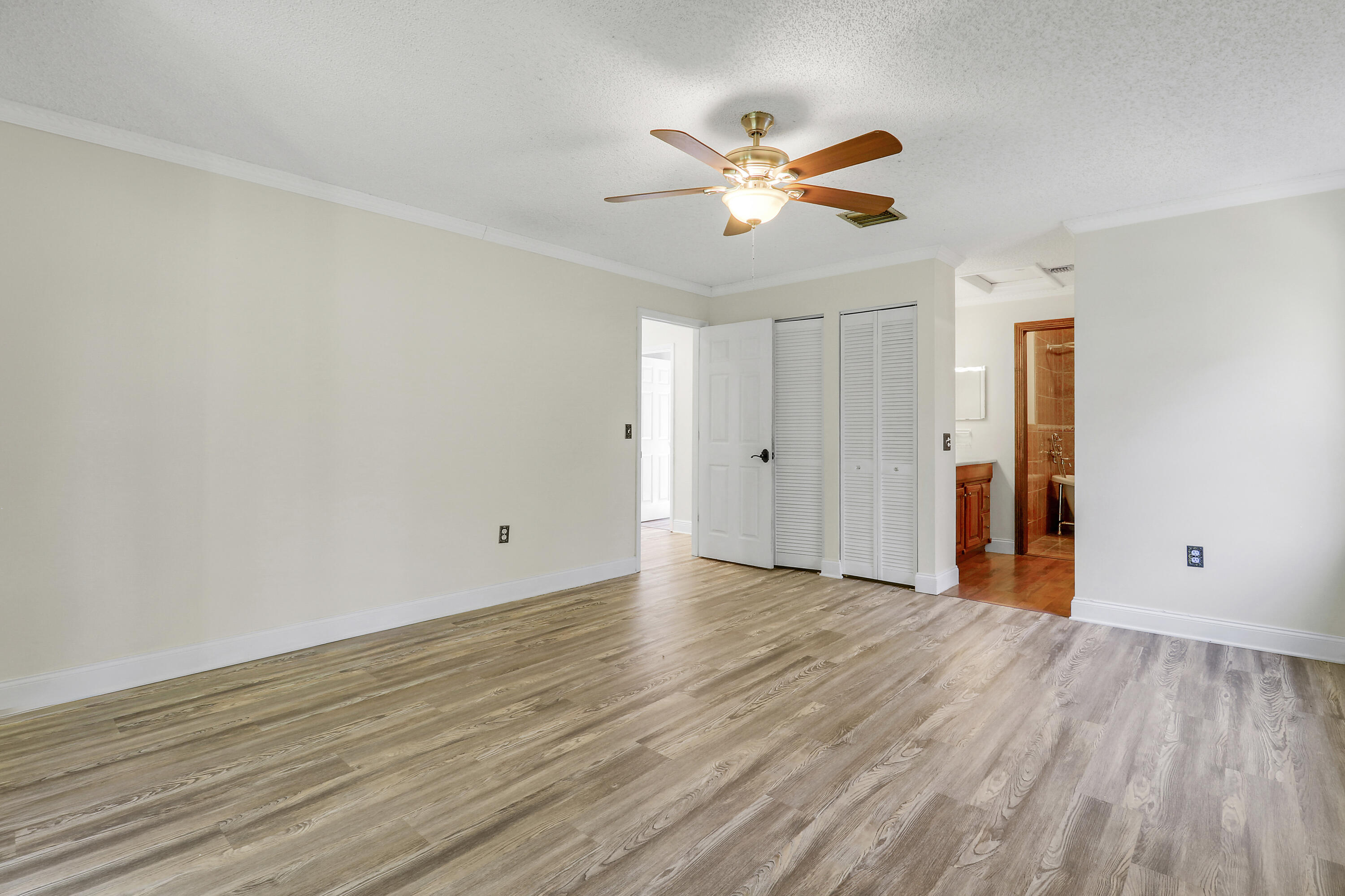 MLS #RX-11141102 image #17