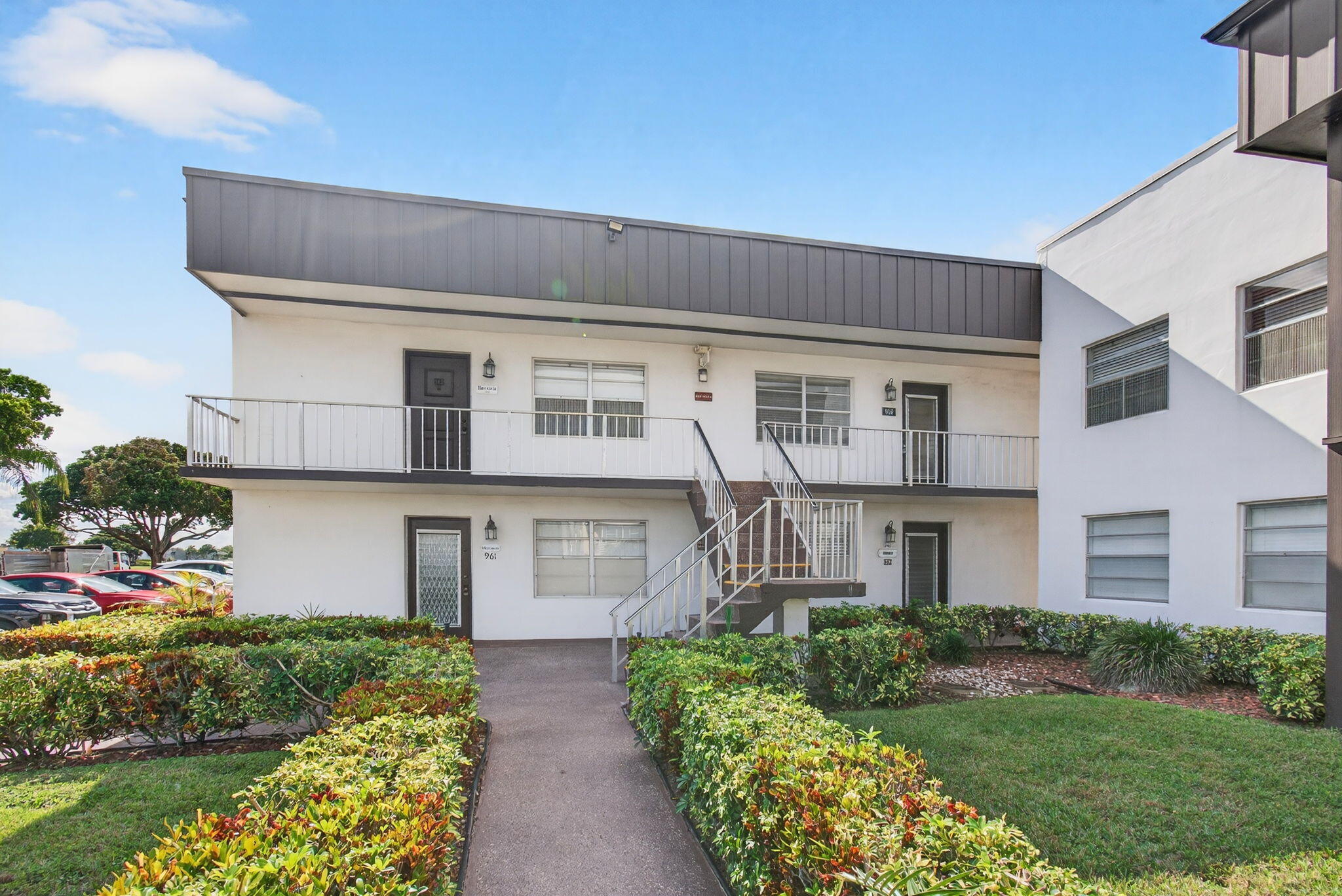 MLS #RX-11141109 image #1