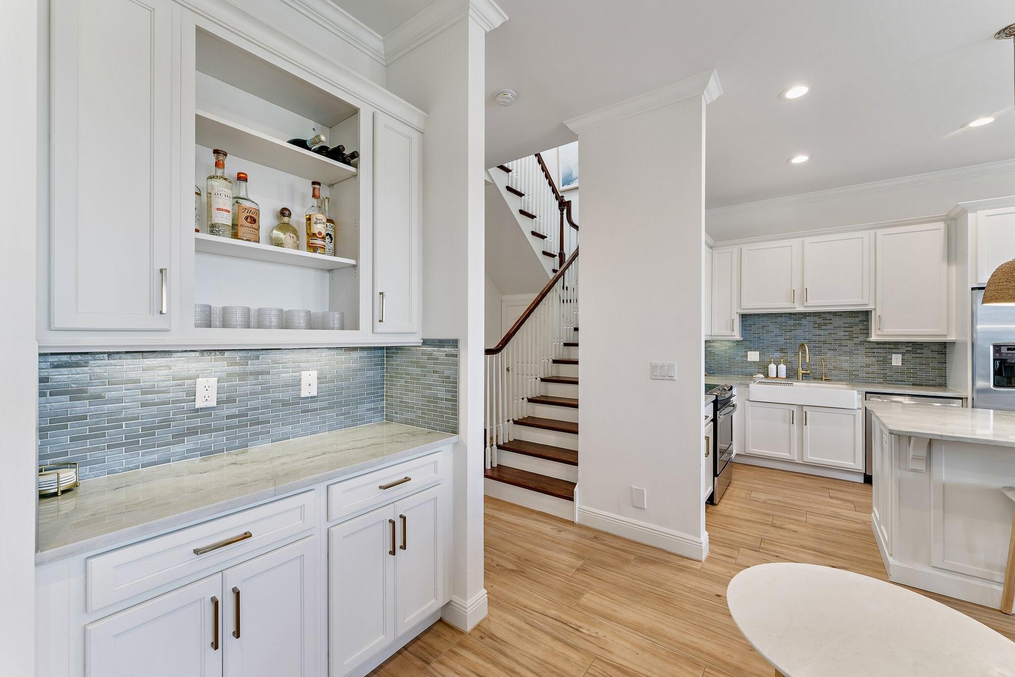 MLS #RX-10441195 image #3