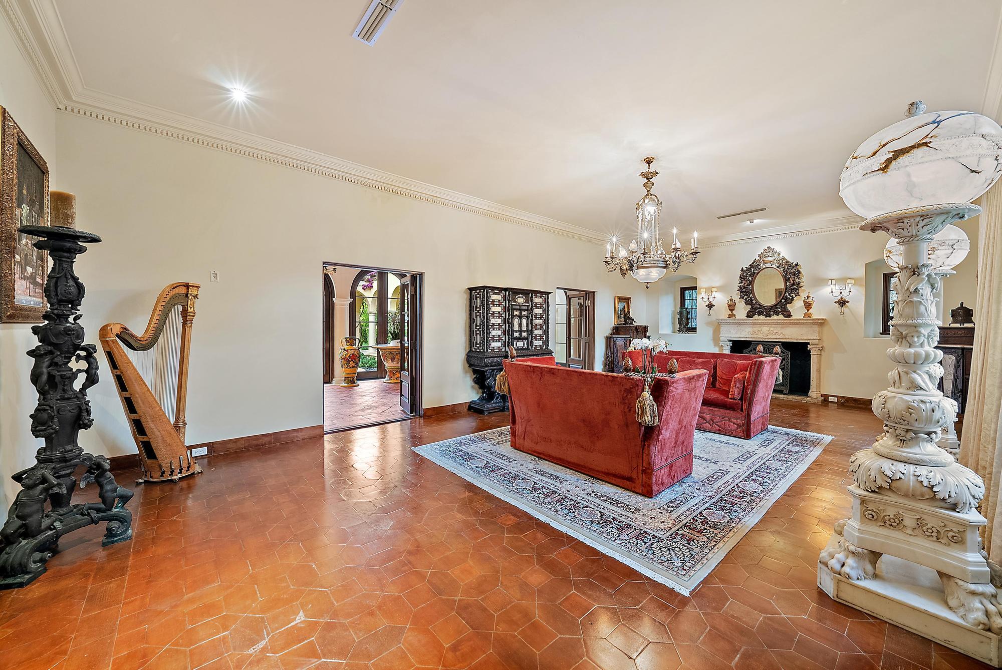 MLS #RX-11141382 image #4