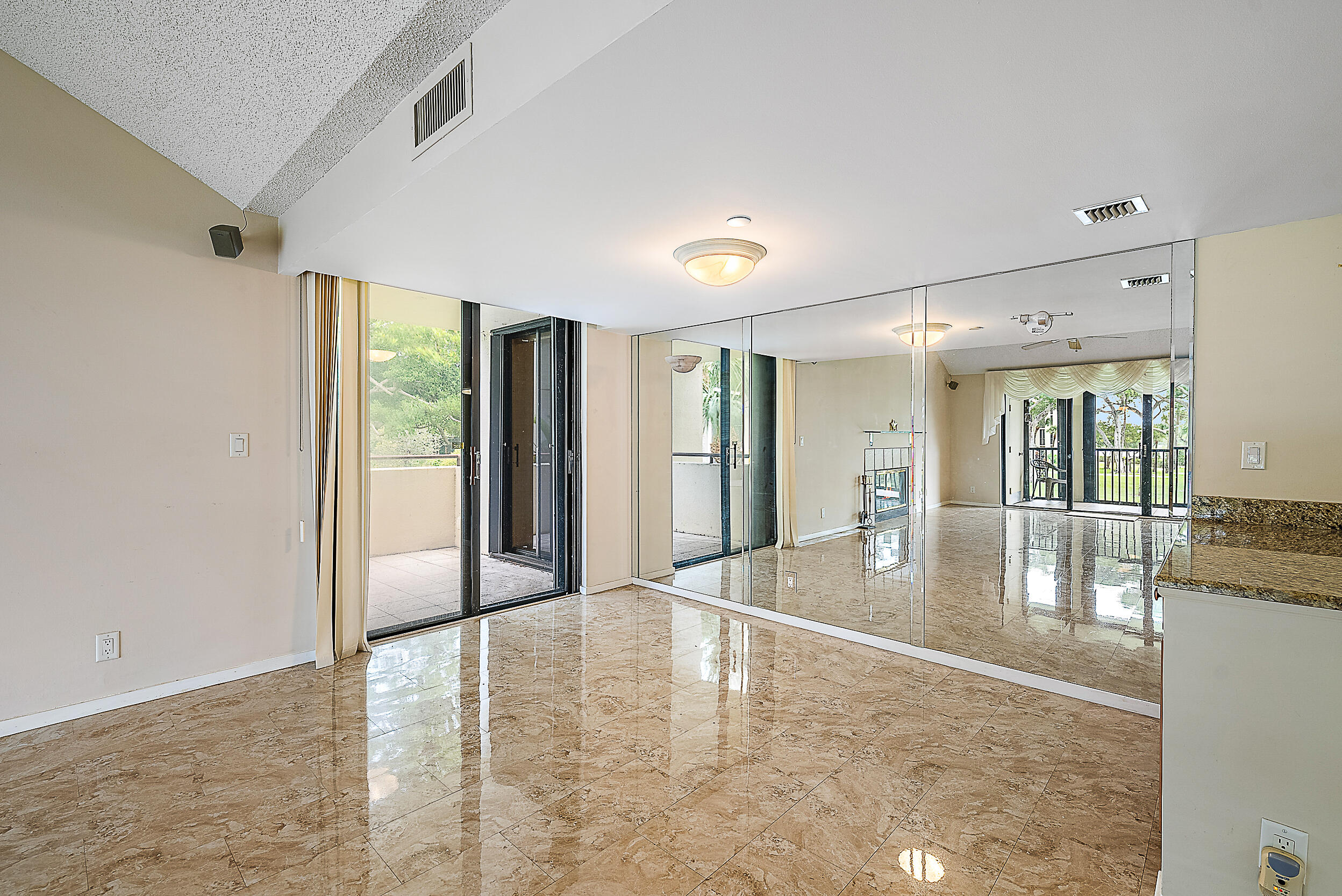 MLS #RX-11141618 image #15