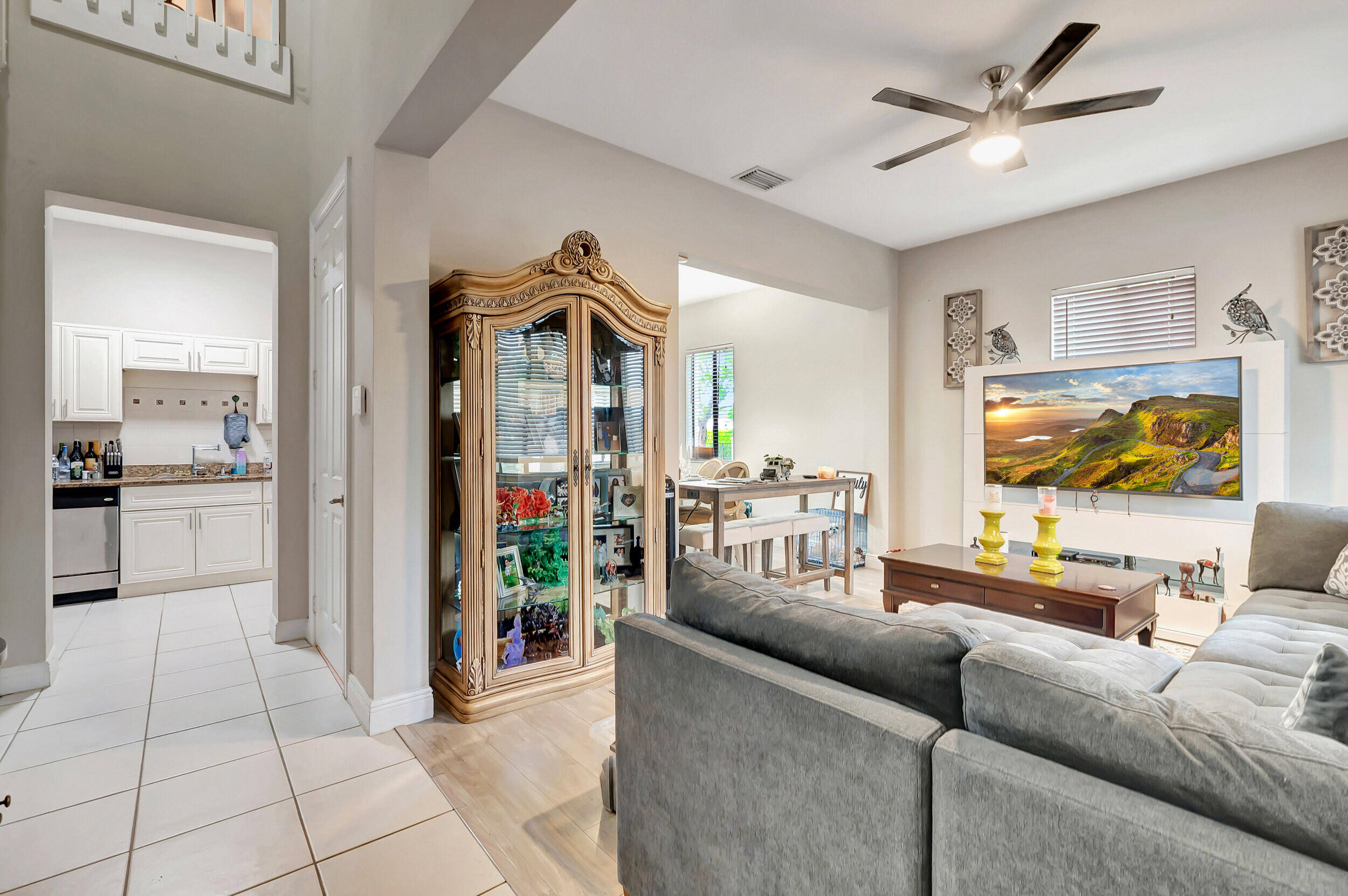 MLS #RX-10664172 image #7