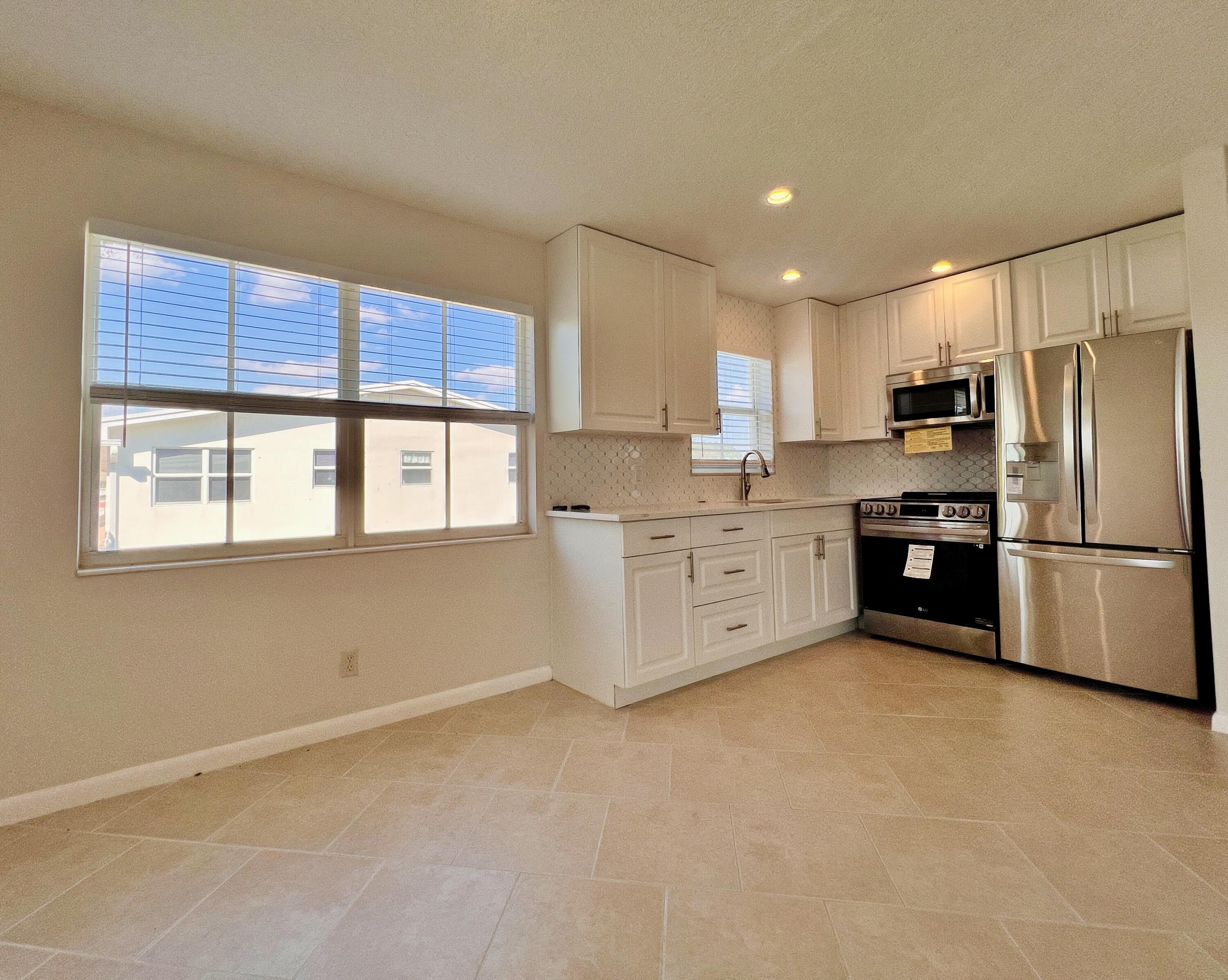 MLS #RX-11141645 image #0