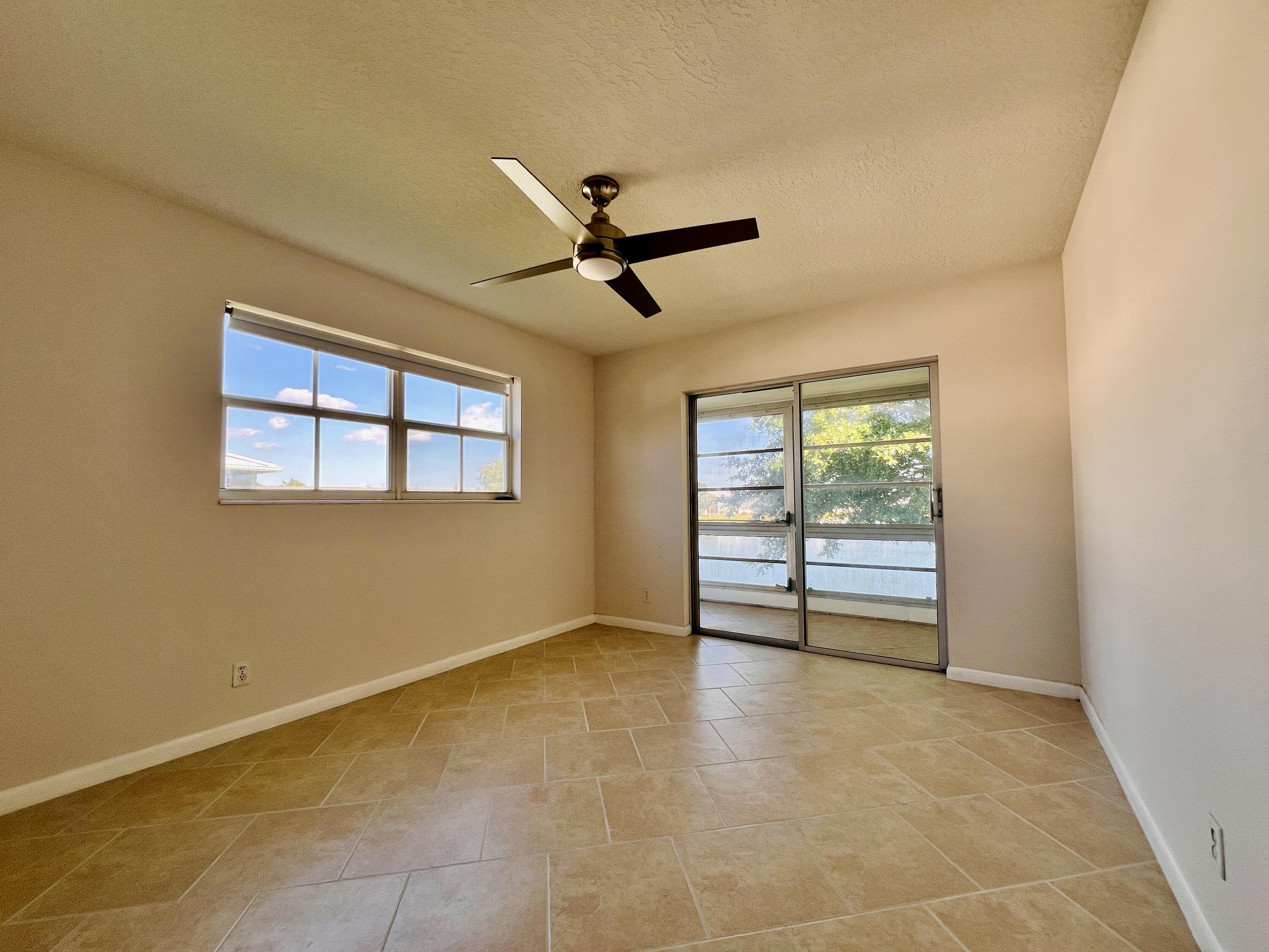 MLS #RX-11141645 image #4