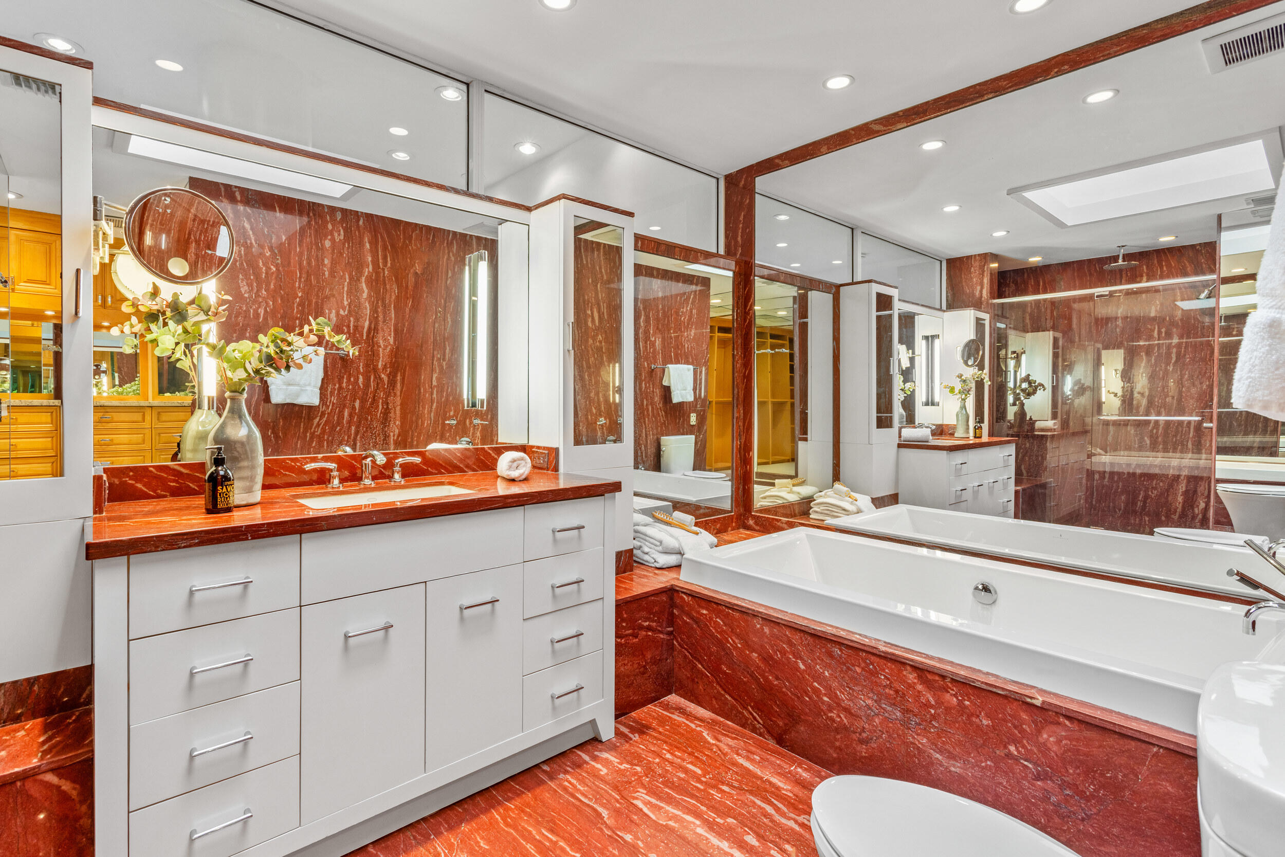 MLS #RX-10943038 image #24