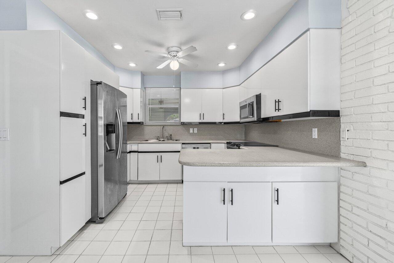 MLS #RX-11141779 image #10