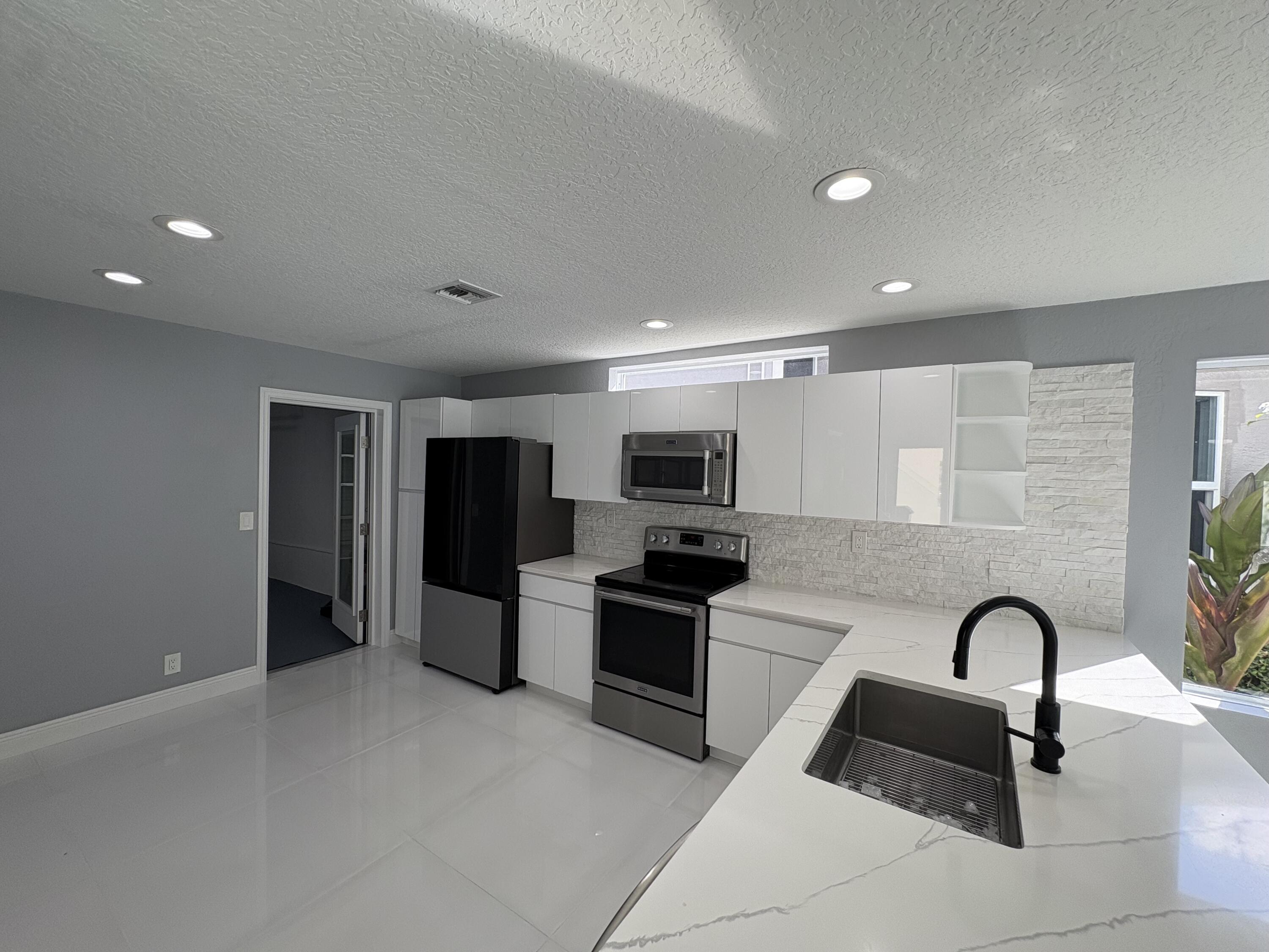 MLS #RX-11141824 image #9