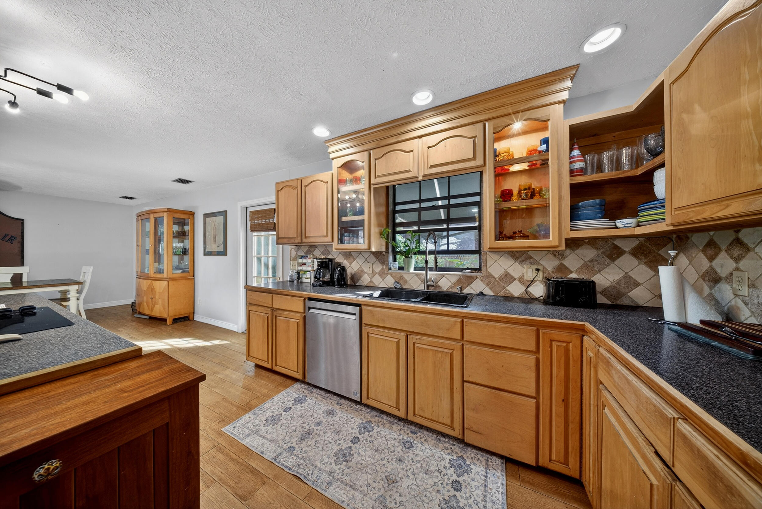 MLS #RX-11141828 image #12