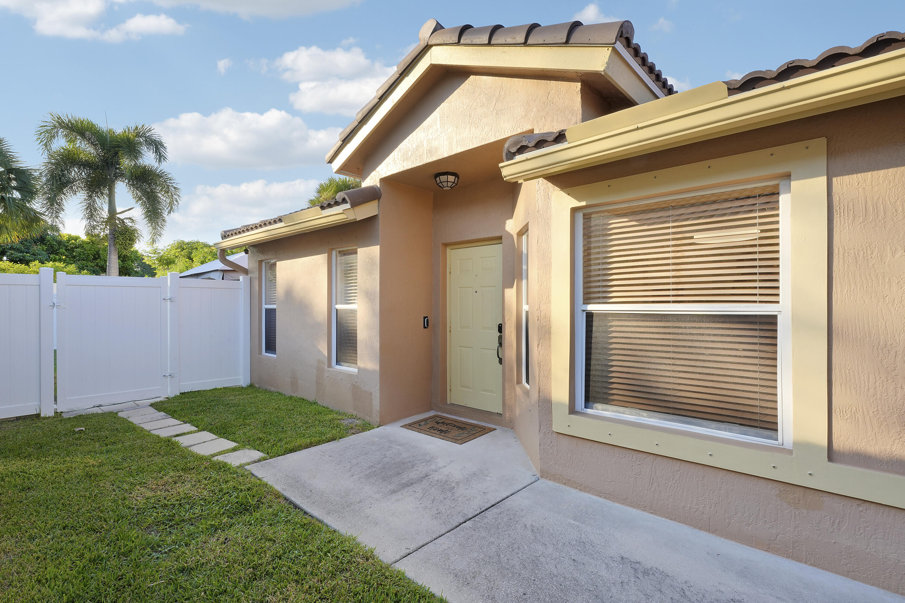 MLS #RX-11141854 image #4