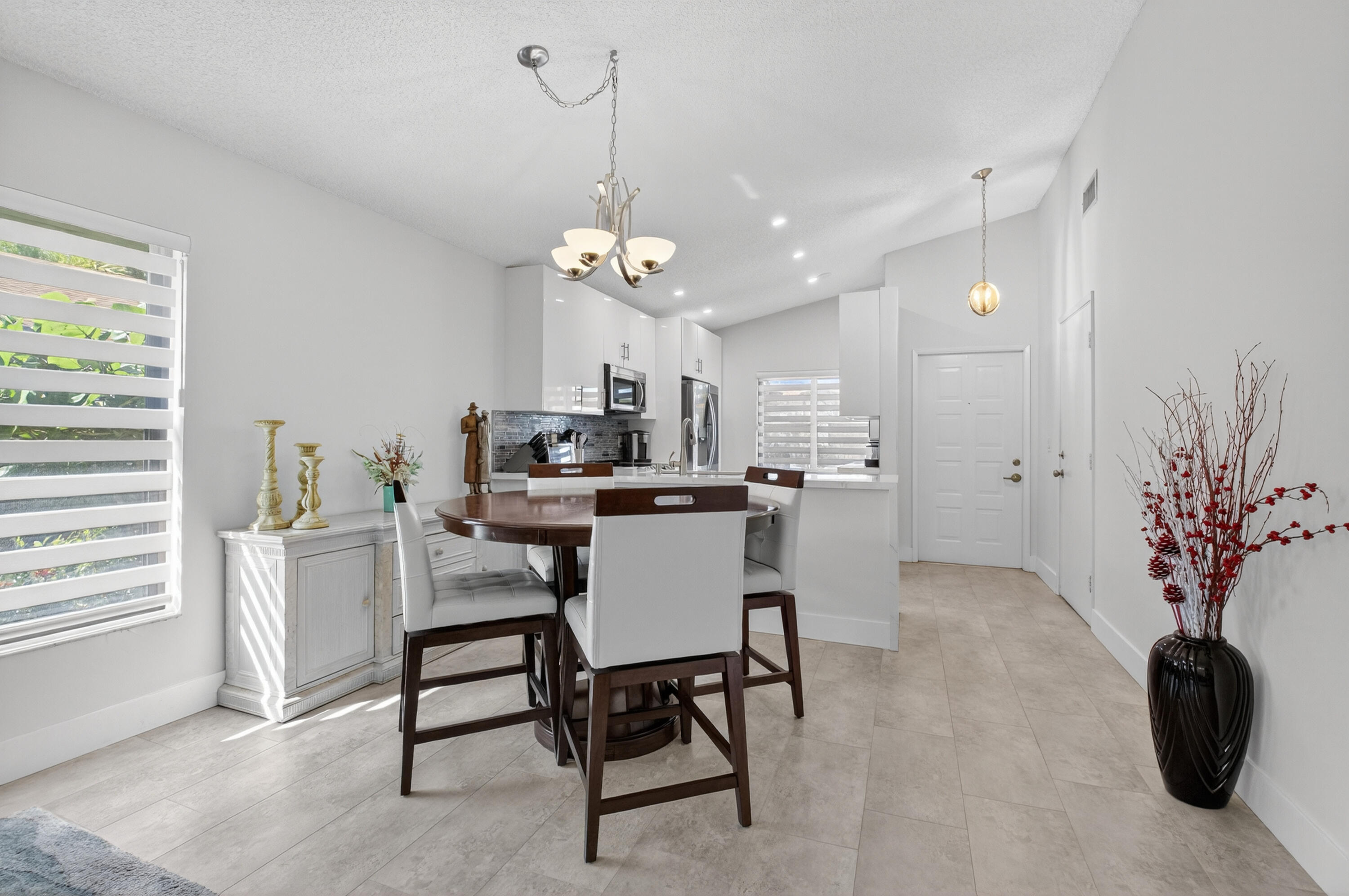 MLS #RX-11141892 image #3