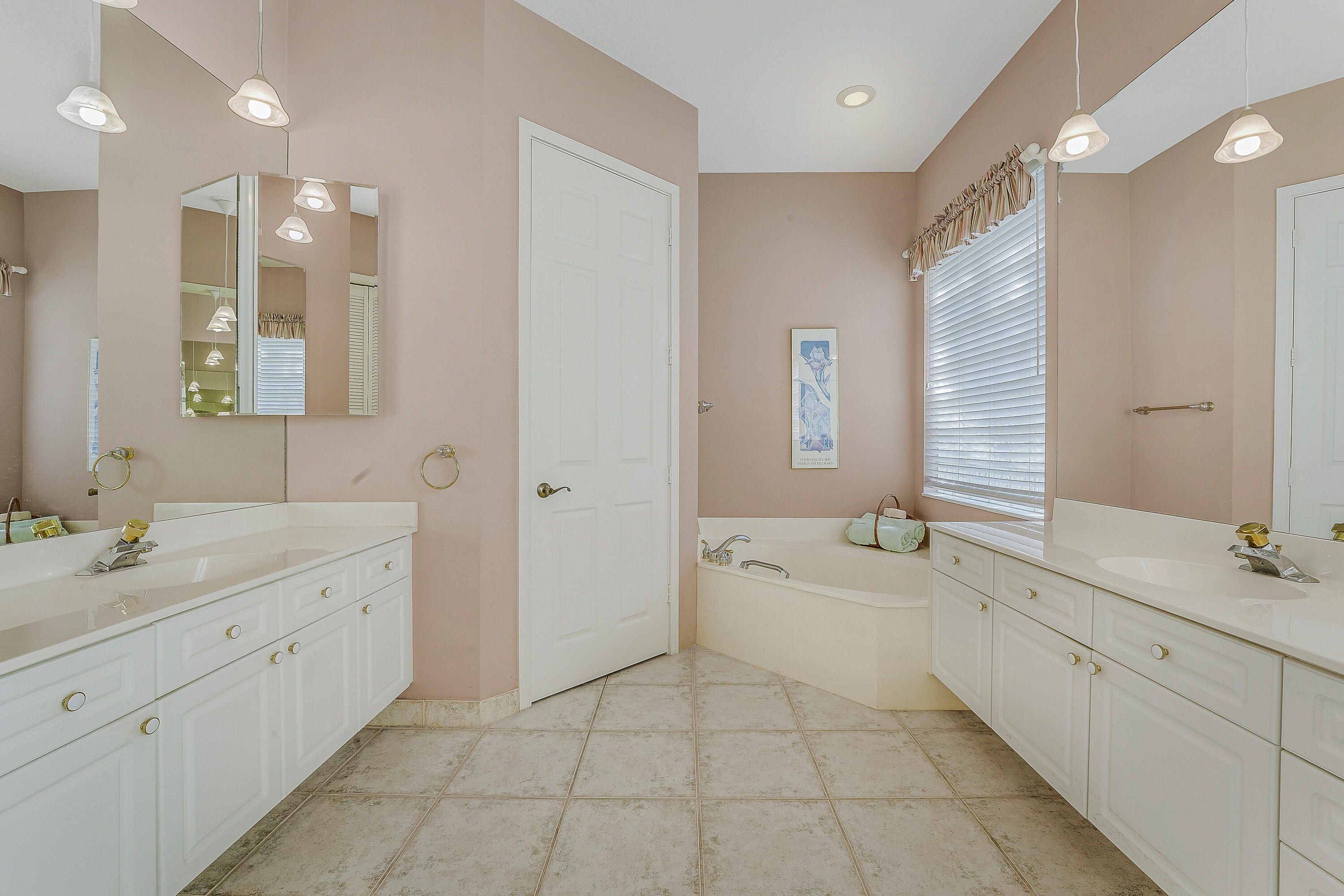 MLS #RX-11142063 image #28