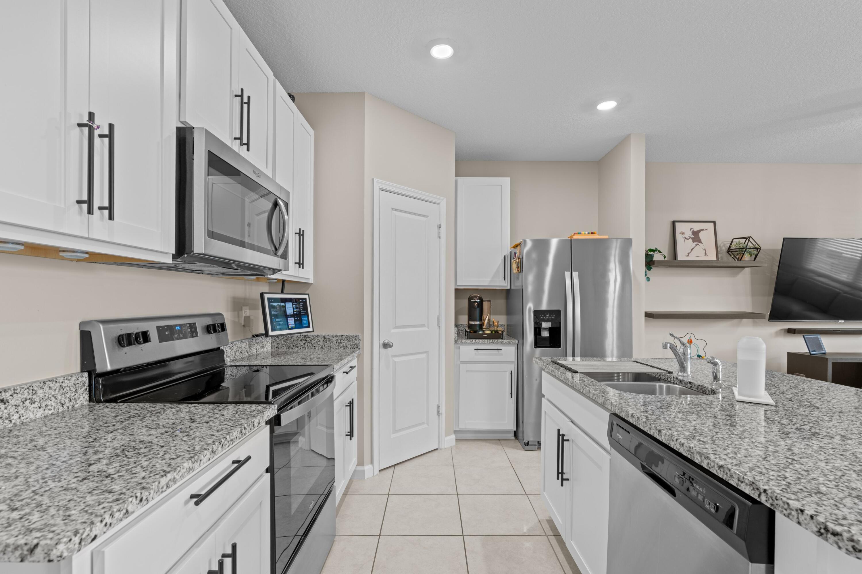 MLS #RX-11142127 image #3