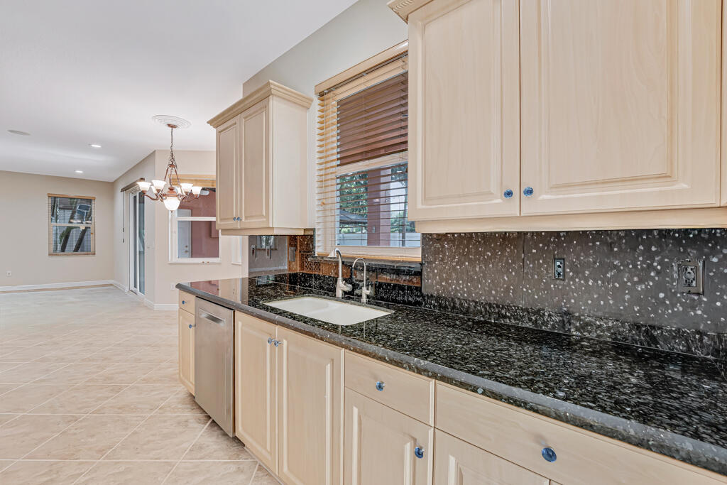 MLS #RX-11142173 image #30