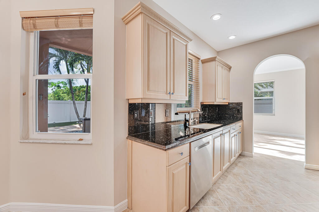 MLS #RX-11142173 image #31