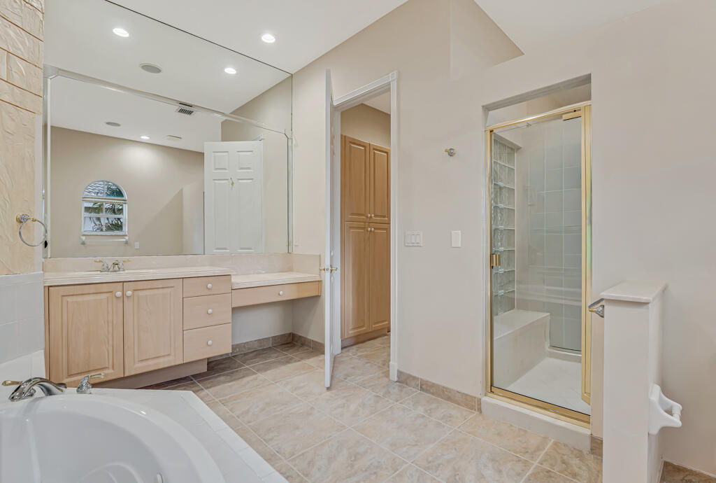 MLS #RX-11142173 image #48