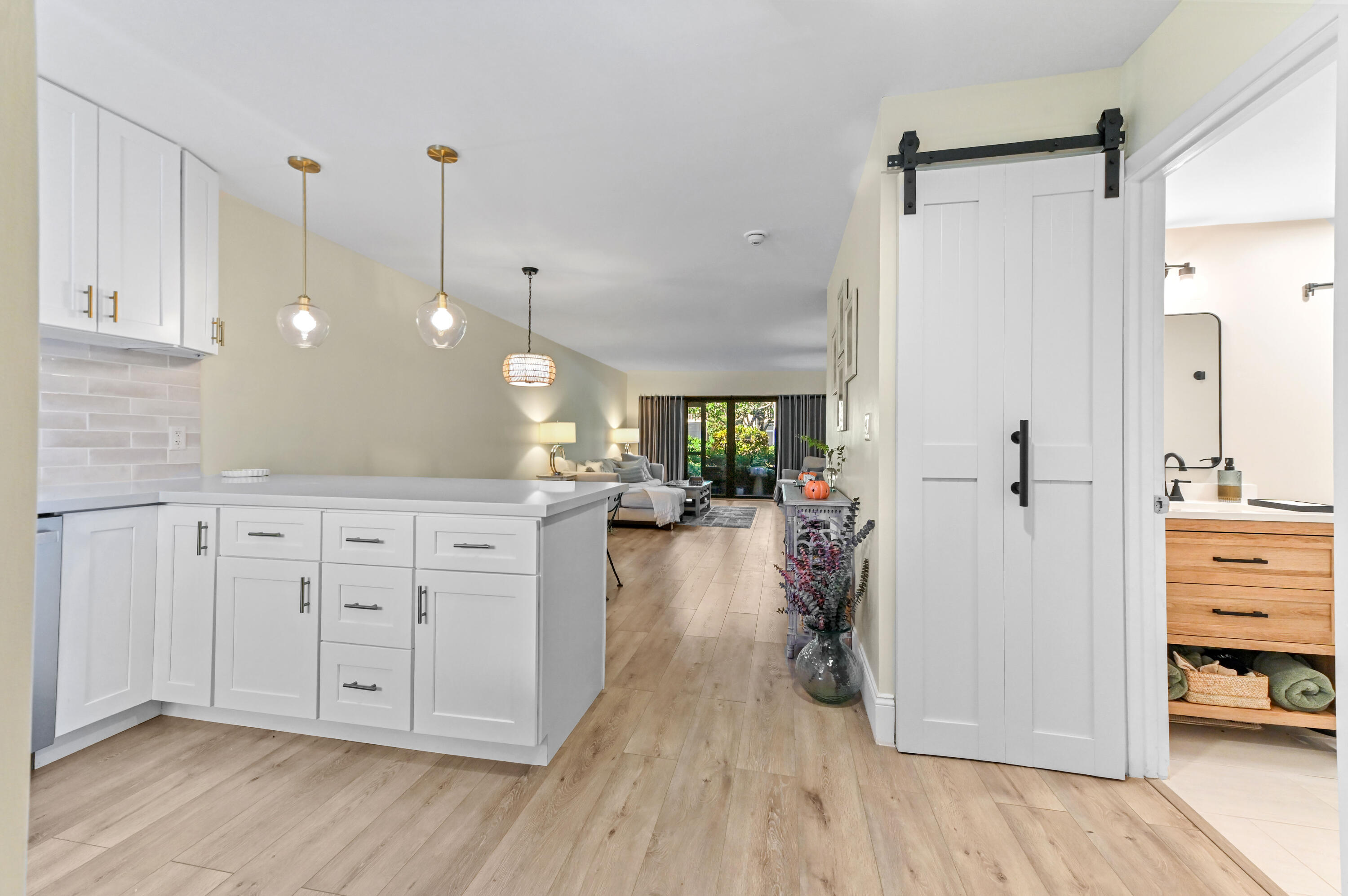 MLS #RX-11003057 image #3