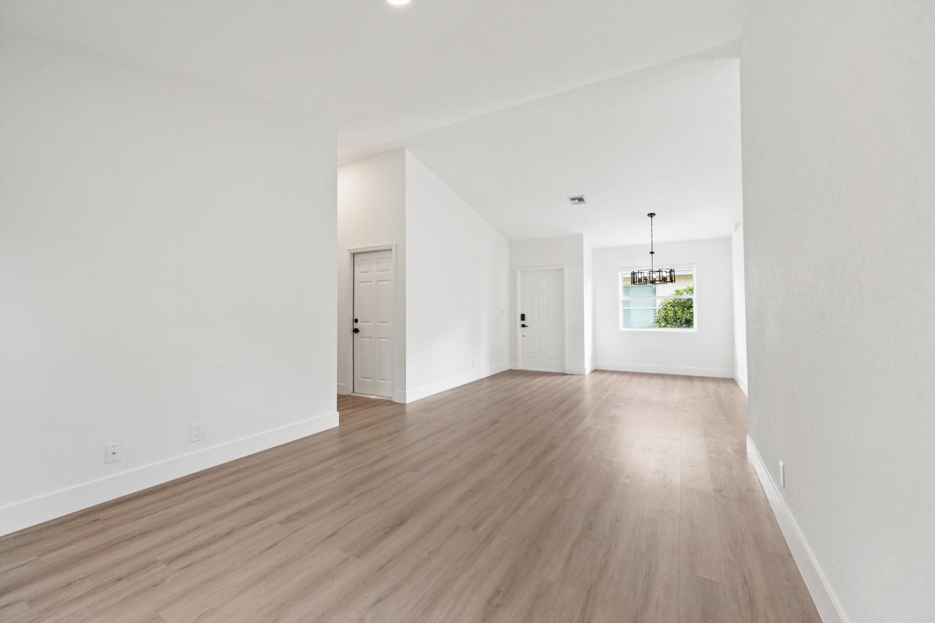 MLS #RX-11142357 image #3