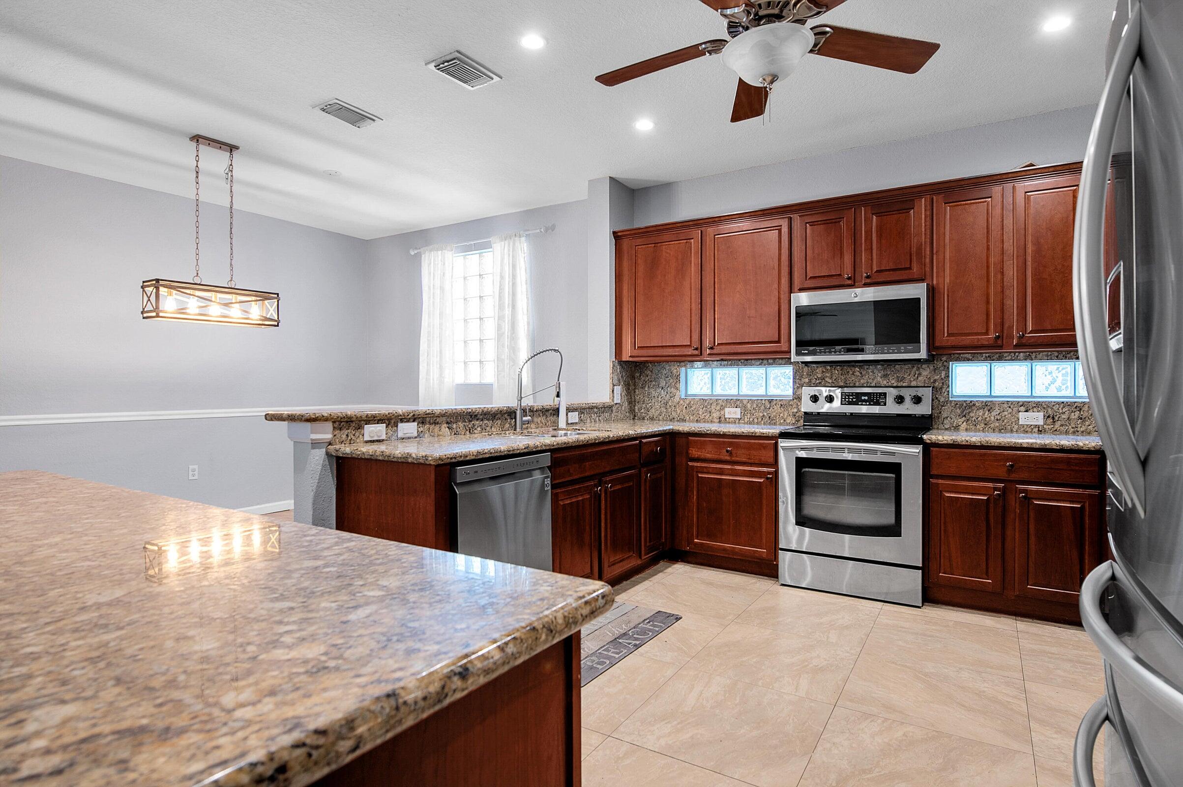 MLS #RX-11142365 image #5