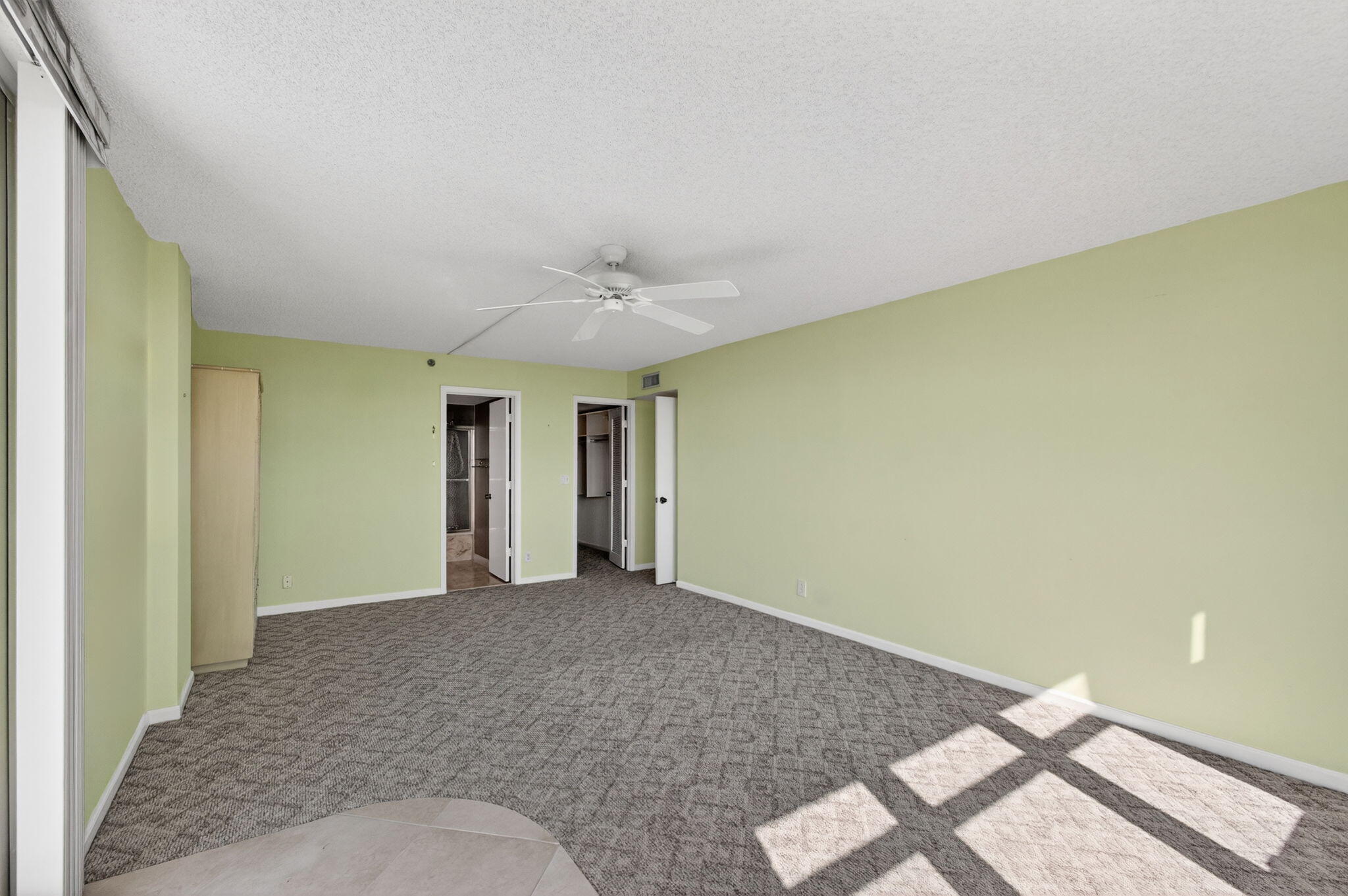 MLS #RX-10960965 image #16