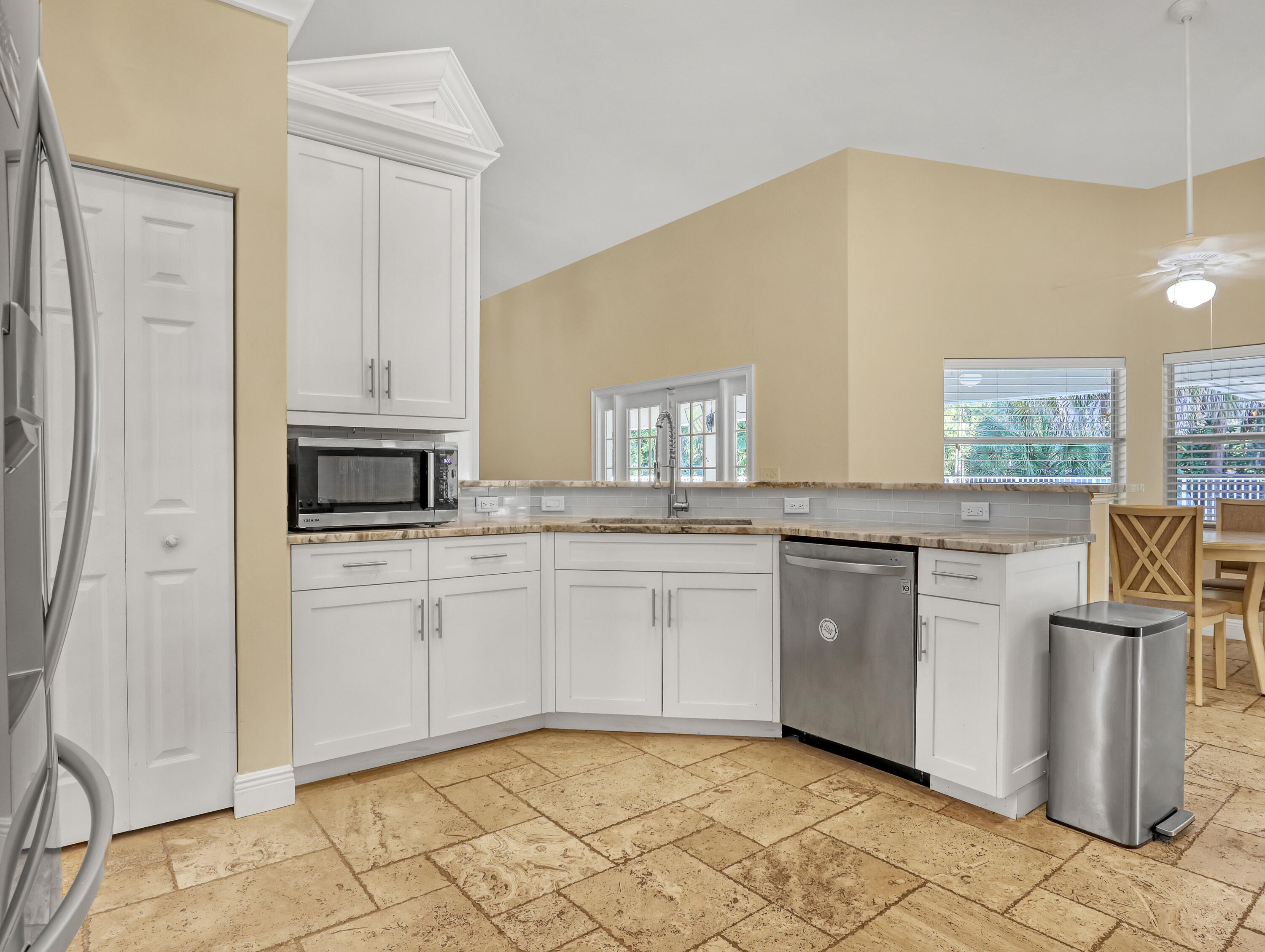 MLS #RX-11142761 image #16